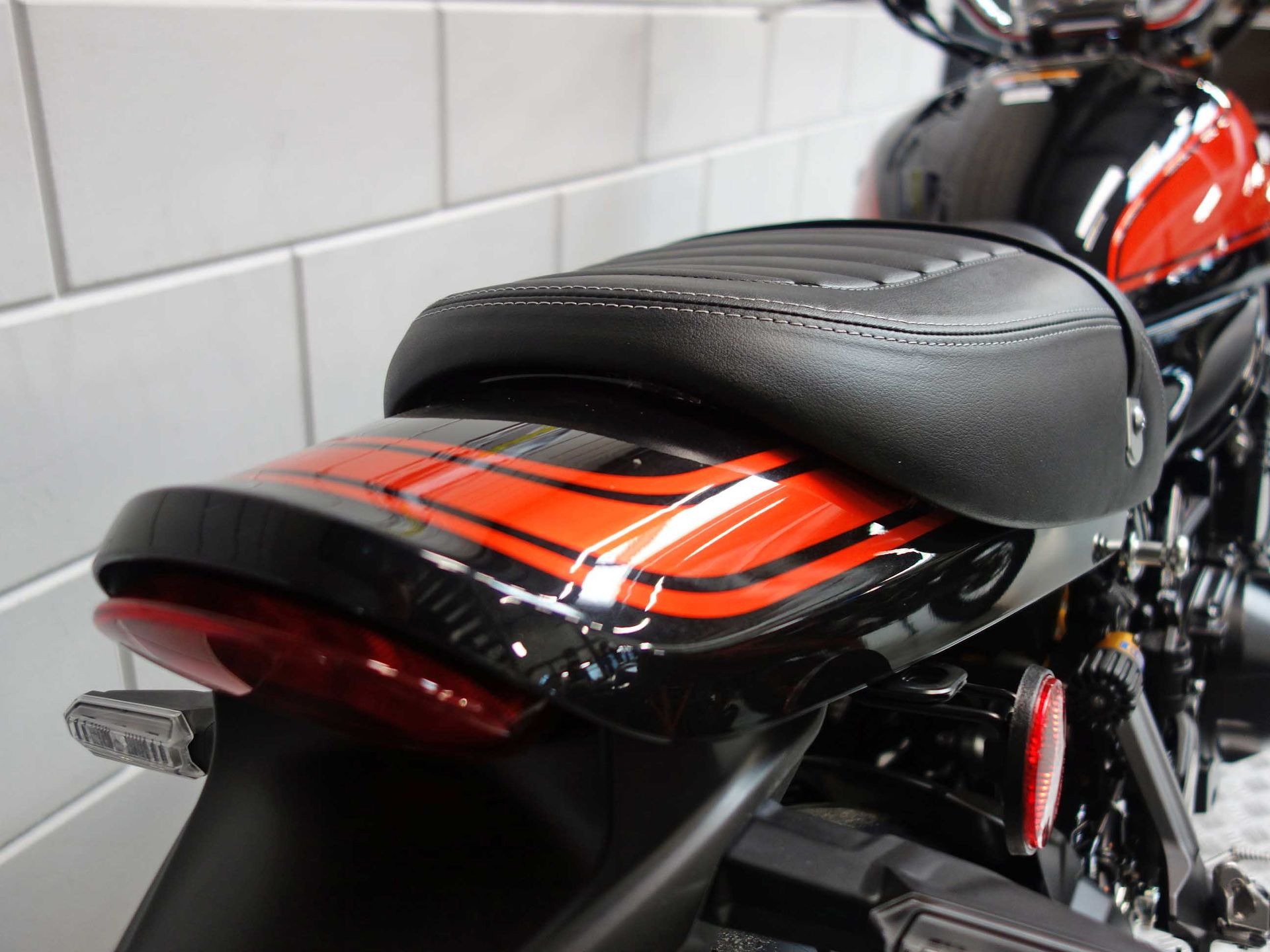 56631917-8 Nieuwe Kawasaki Z900RS naked bike met 948cc motor uit 2026 bij NIWA Motoren