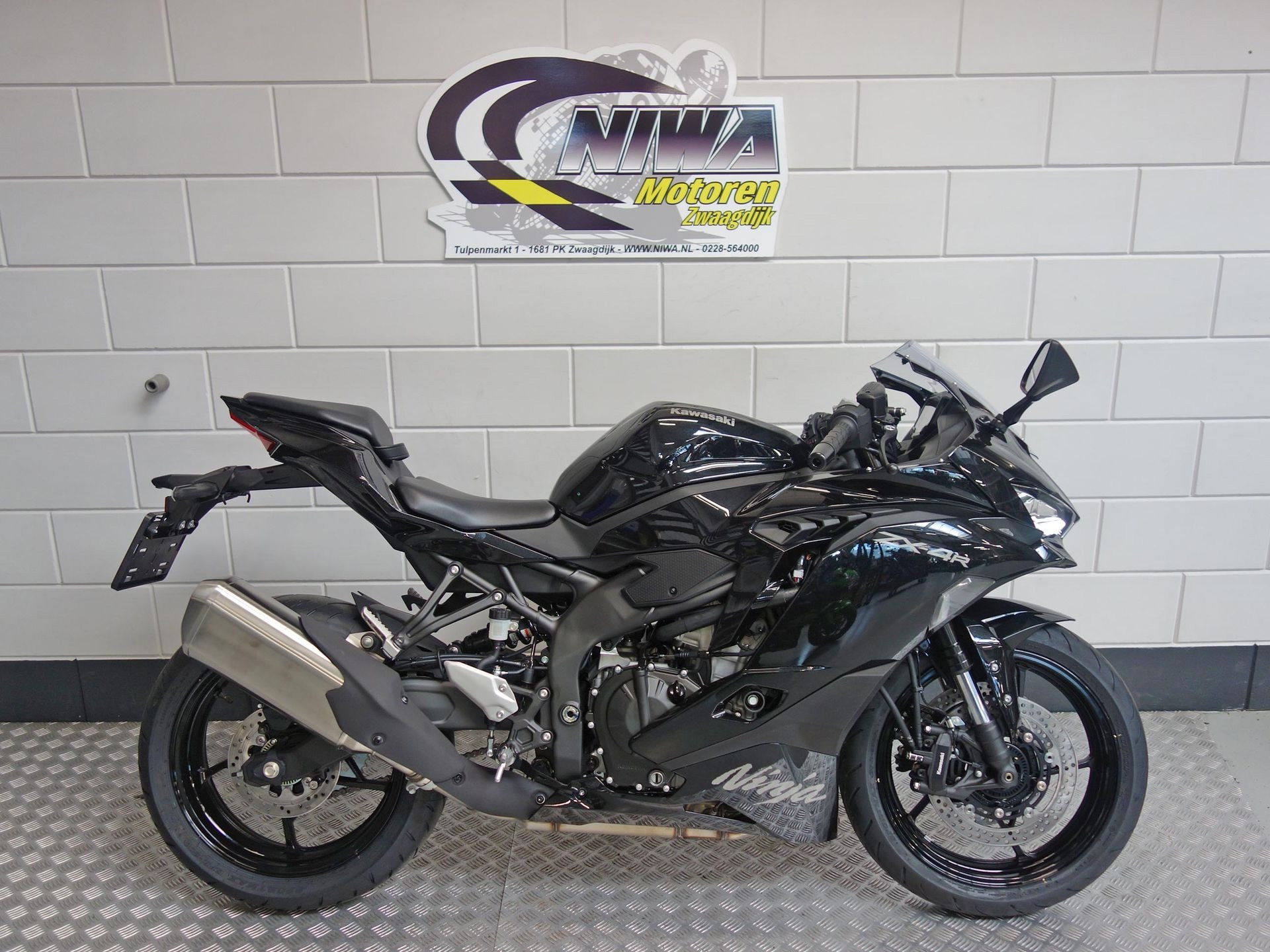 56631974-1 Nieuwe Kawasaki ZX-4 supersport met 399cc motor uit 2026 bij NIWA Motoren