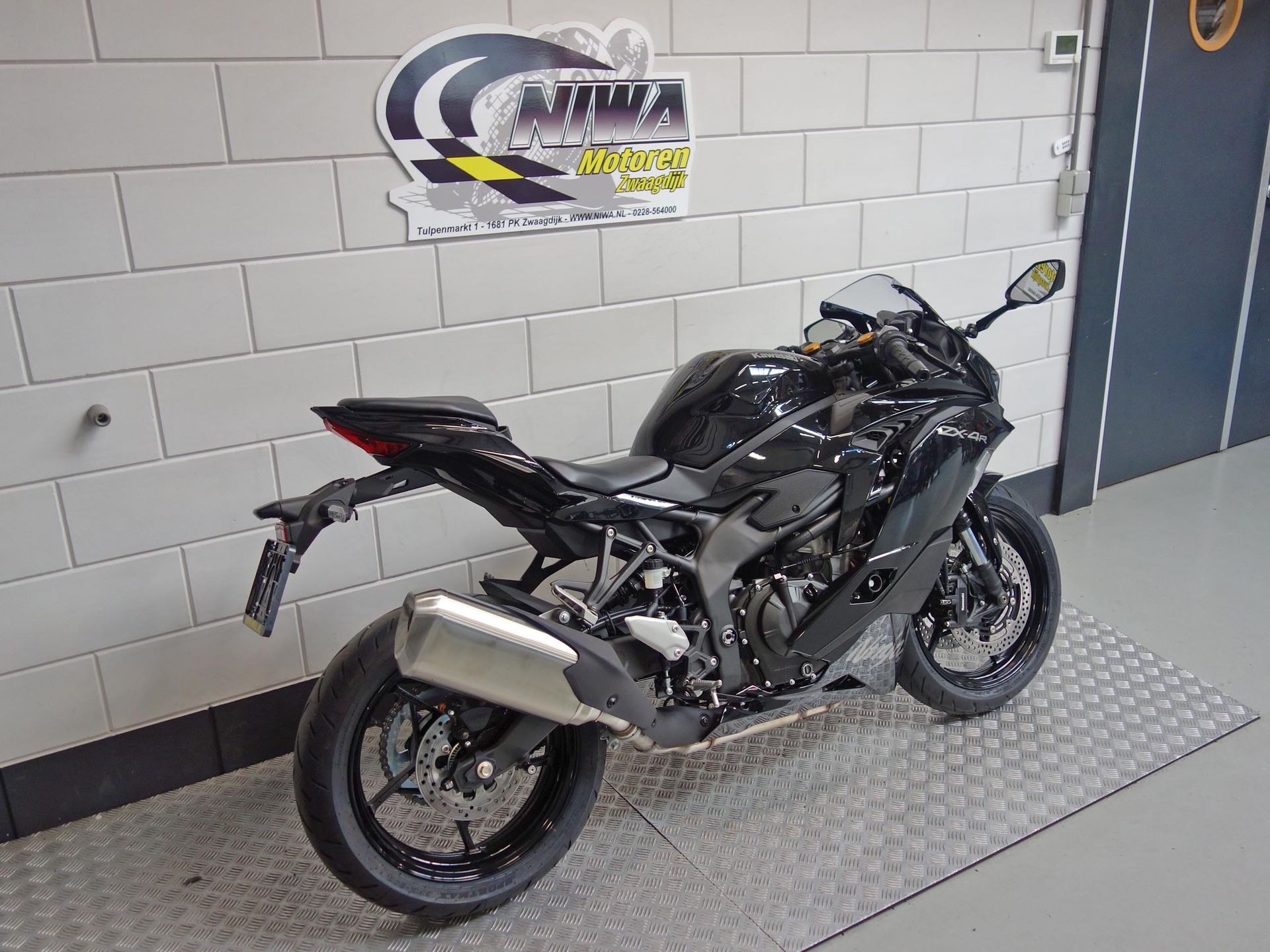 56631975-3 Nieuwe Kawasaki ZX-4 supersport met 399cc motor uit 2026 bij NIWA Motoren