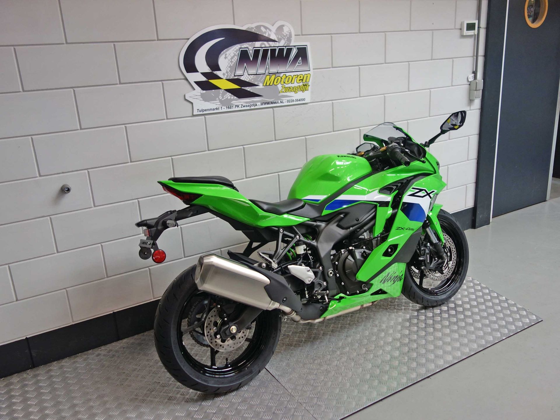 56631978-3 Nieuwe Kawasaki ZX-4 supersport met 399cc motor uit 2026 bij NIWA Motoren