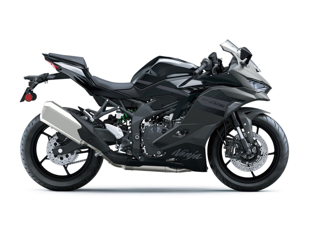 Nieuwe Kawasaki ZX-4 supersport met 399cc motor uit 2026 bij NIWA Motoren