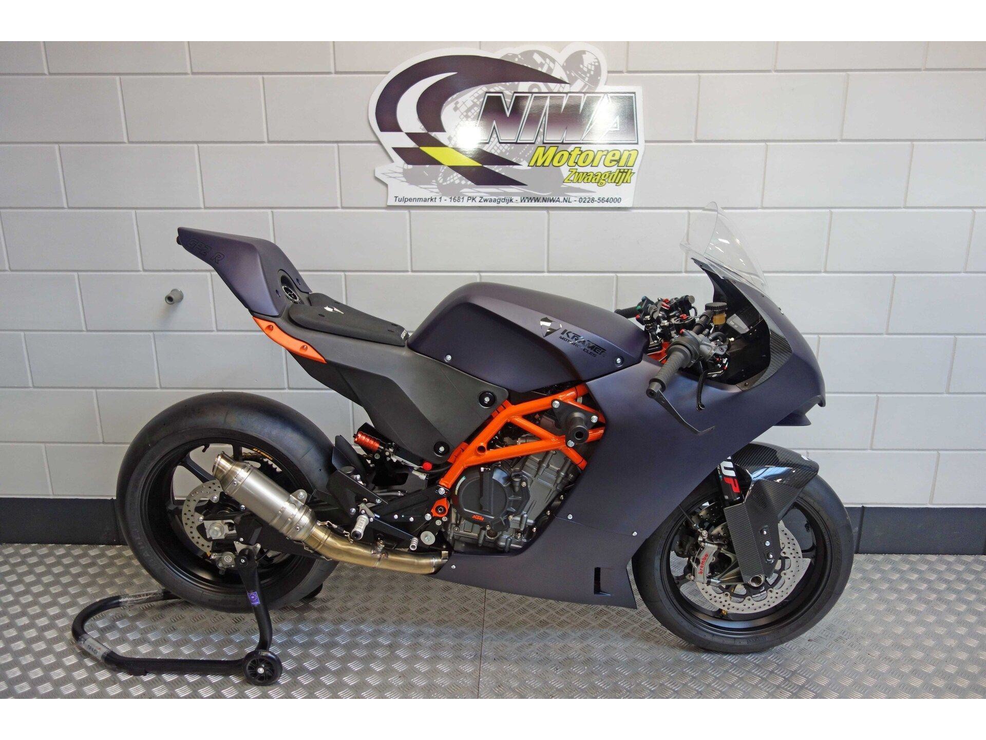 56632007-1 Nieuwe supersport met 890cc motor uit 2025 bij NIWA Motoren