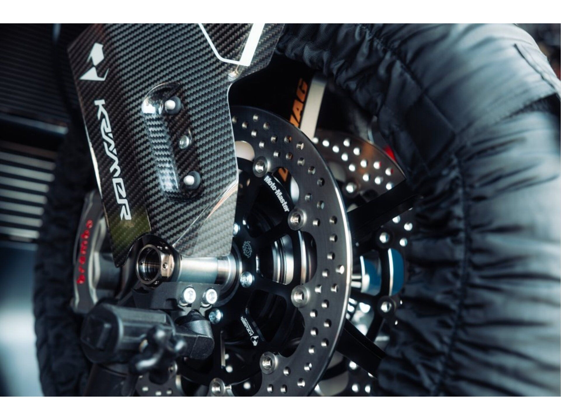 56632007-16 Nieuwe supersport met 890cc motor uit 2025 bij NIWA Motoren