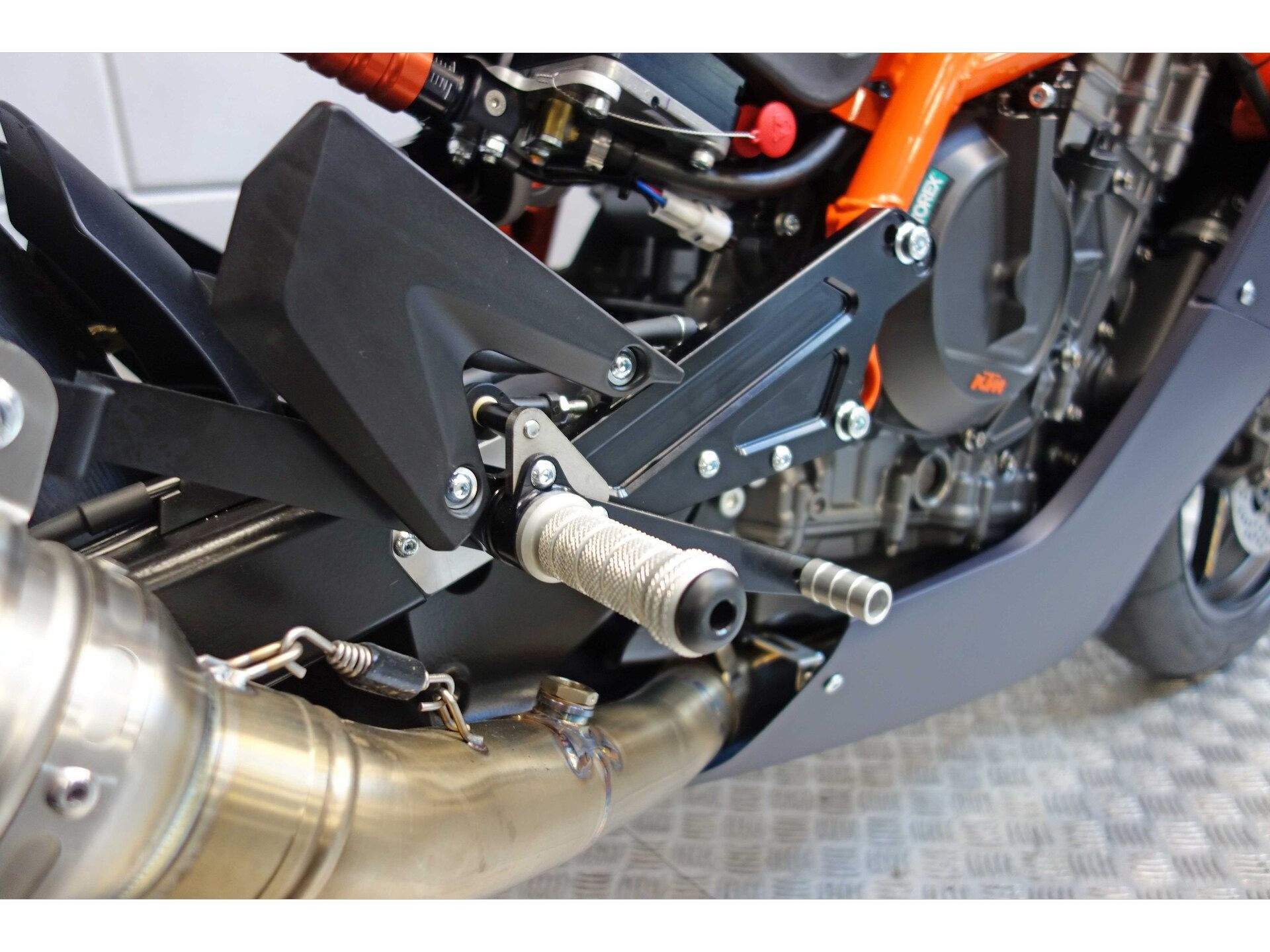 56632007-5 Nieuwe supersport met 890cc motor uit 2025 bij NIWA Motoren