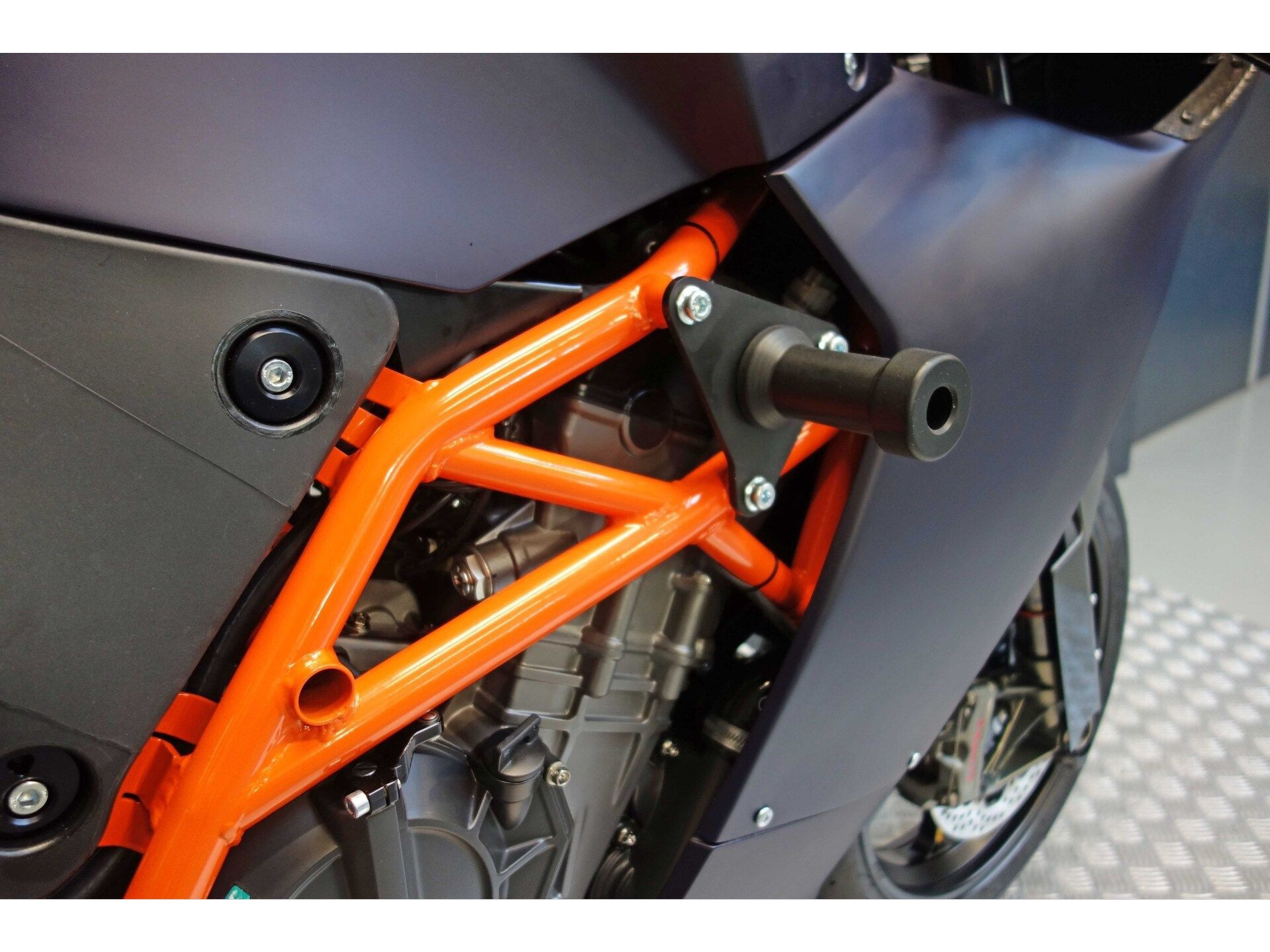 56632007-8 Nieuwe supersport met 890cc motor uit 2025 bij NIWA Motoren