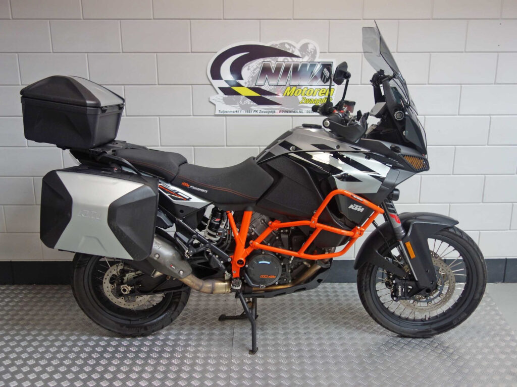 Gebruikte KTM 1290 all-road met 1301cc motor uit 2018 bij NIWA Motoren