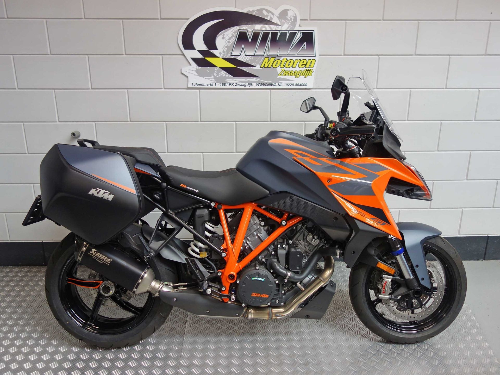 56632128-1 Nieuwe KTM 1290 tour met 1301cc motor uit 2024 bij NIWA Motoren