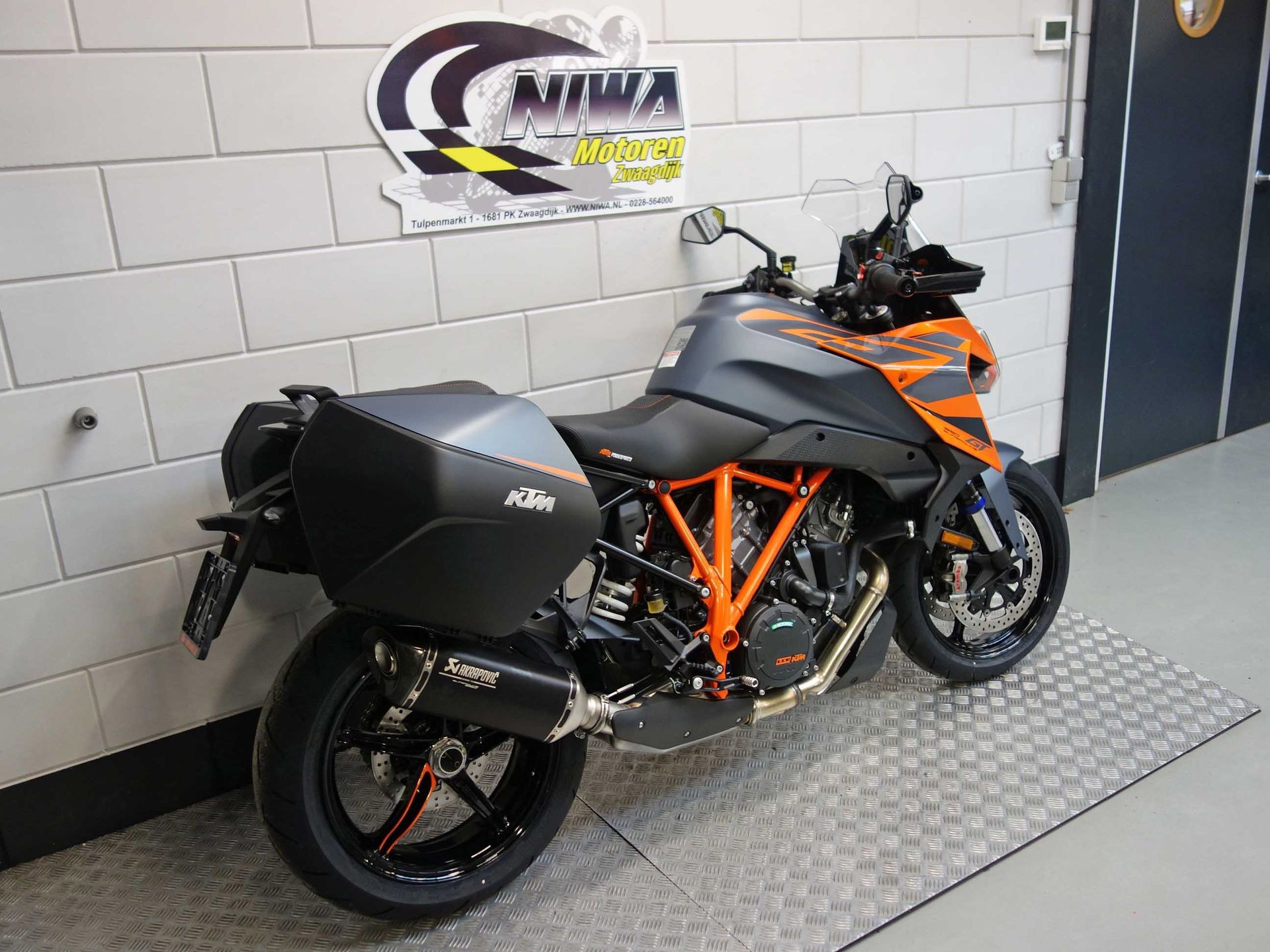 56632140-2 Nieuwe KTM 1290 tour met 1301cc motor uit 2024 bij NIWA Motoren