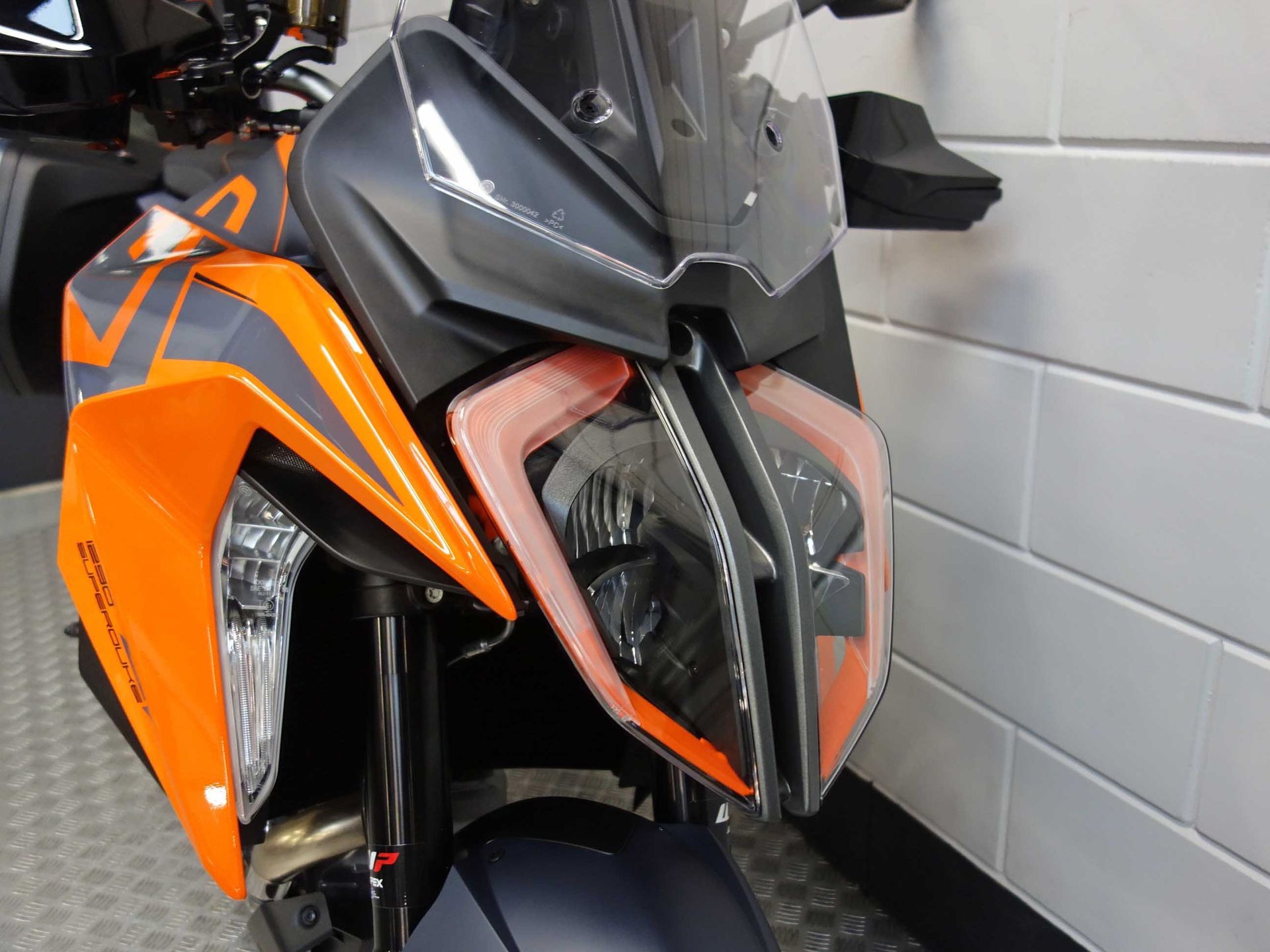 56632140-4 Nieuwe KTM 1290 tour met 1301cc motor uit 2024 bij NIWA Motoren