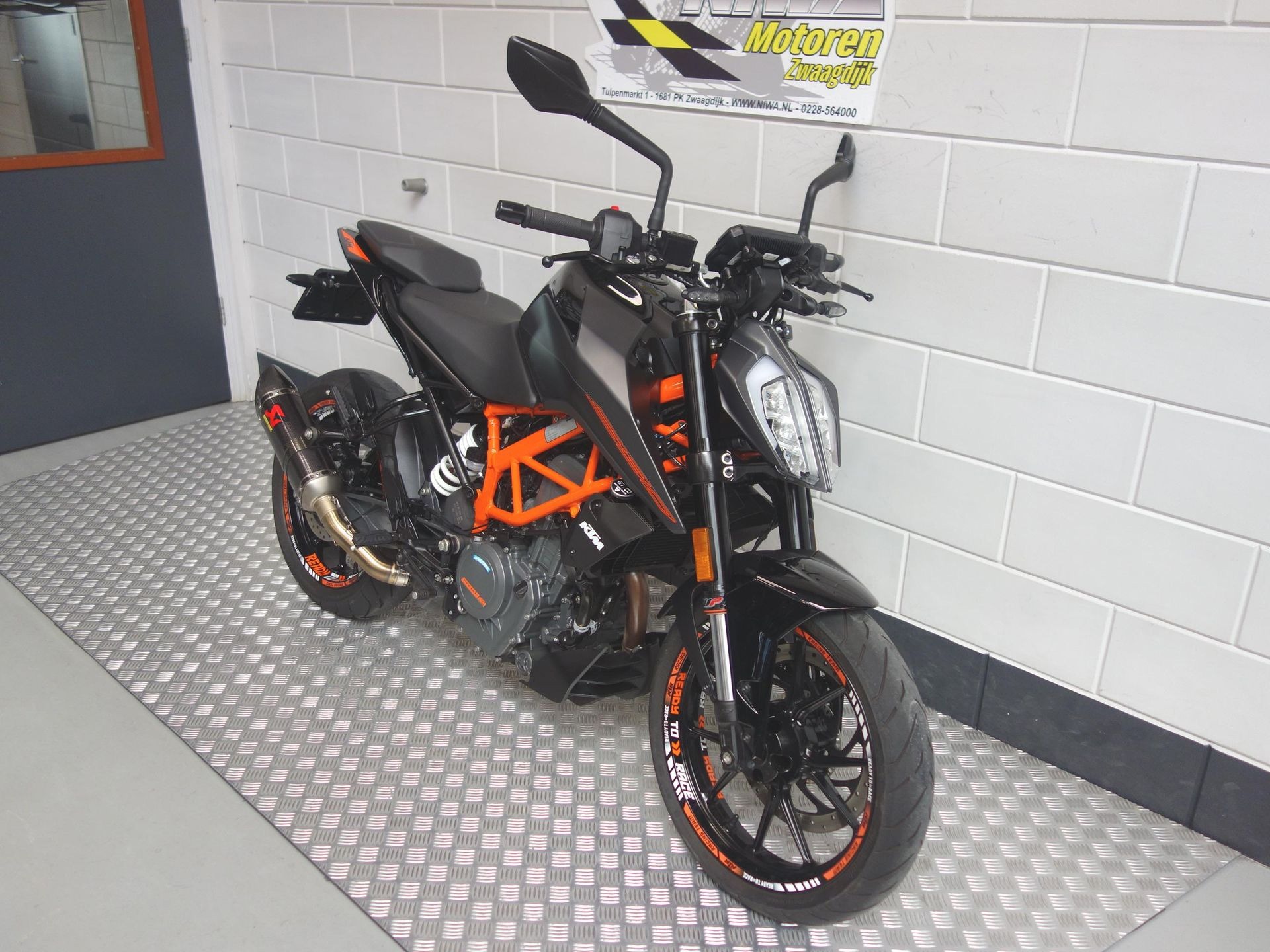 56632238-2 Gebruikte KTM 390 naked bike met 373cc motor uit 2023 bij NIWA Motoren