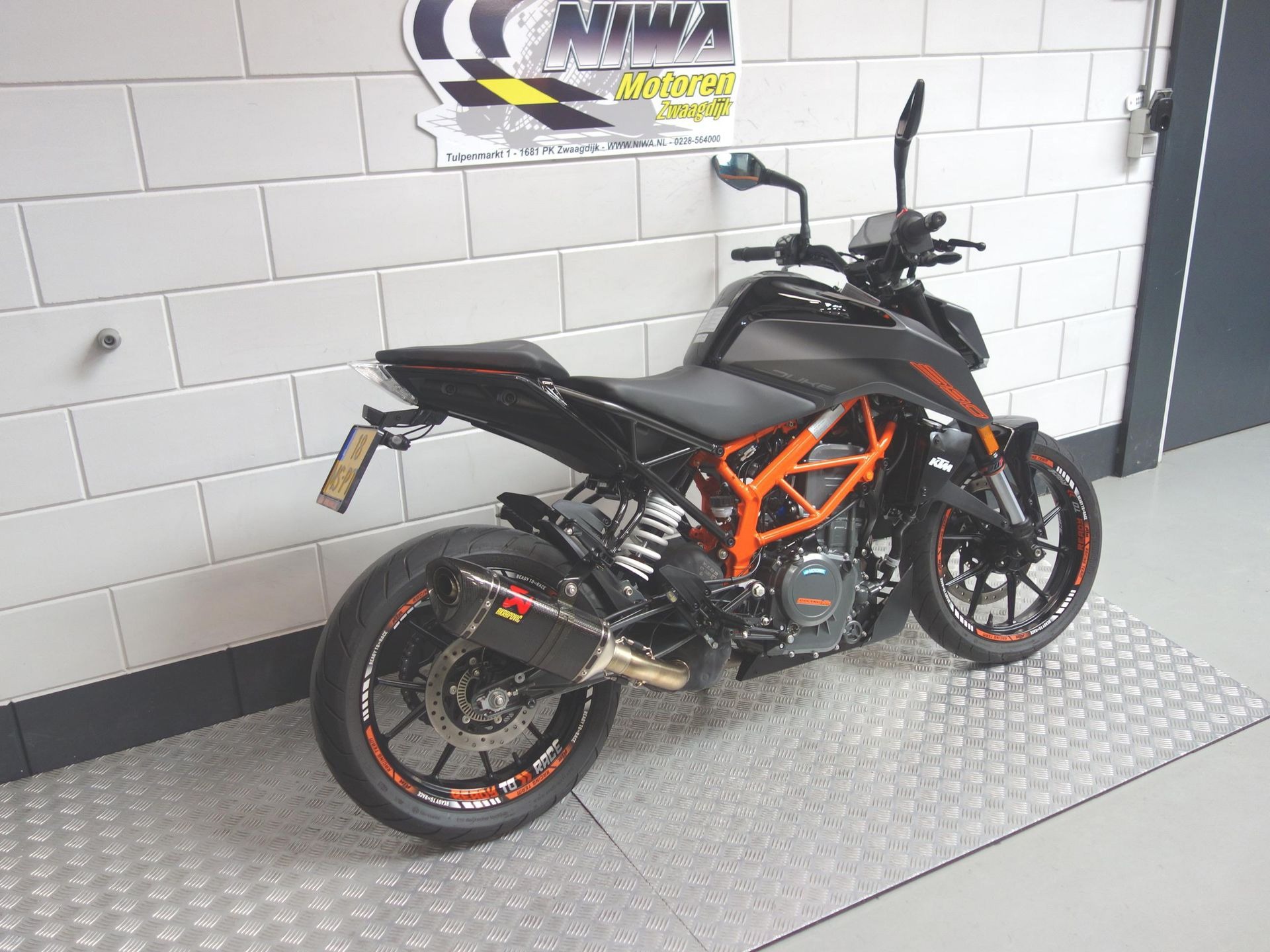 56632238-3 Gebruikte KTM 390 naked bike met 373cc motor uit 2023 bij NIWA Motoren