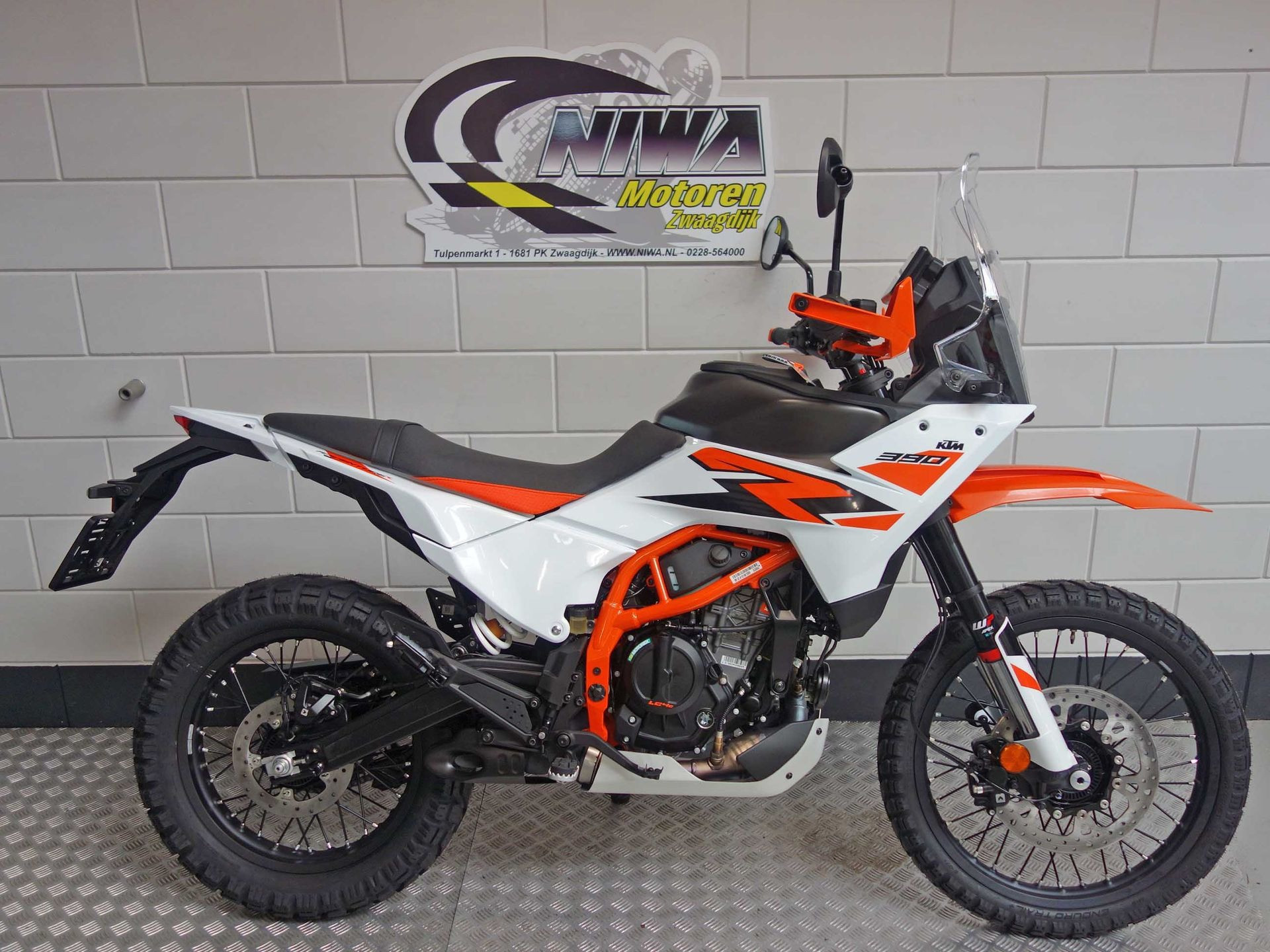 56632246-1 Nieuwe KTM 390 tour met 390cc motor uit 2026 bij NIWA Motoren