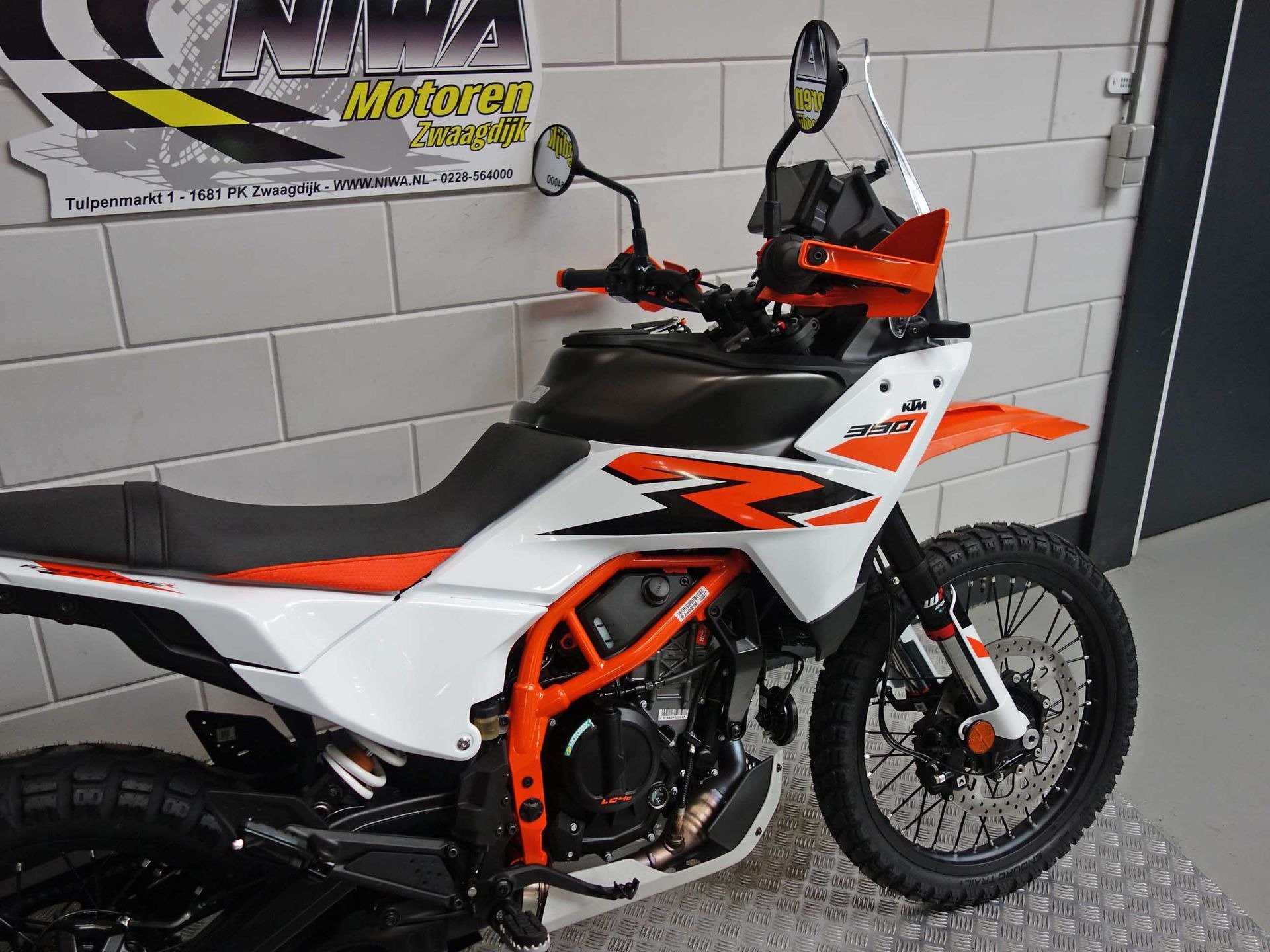 56632246-6 Nieuwe KTM 390 tour met 390cc motor uit 2026 bij NIWA Motoren