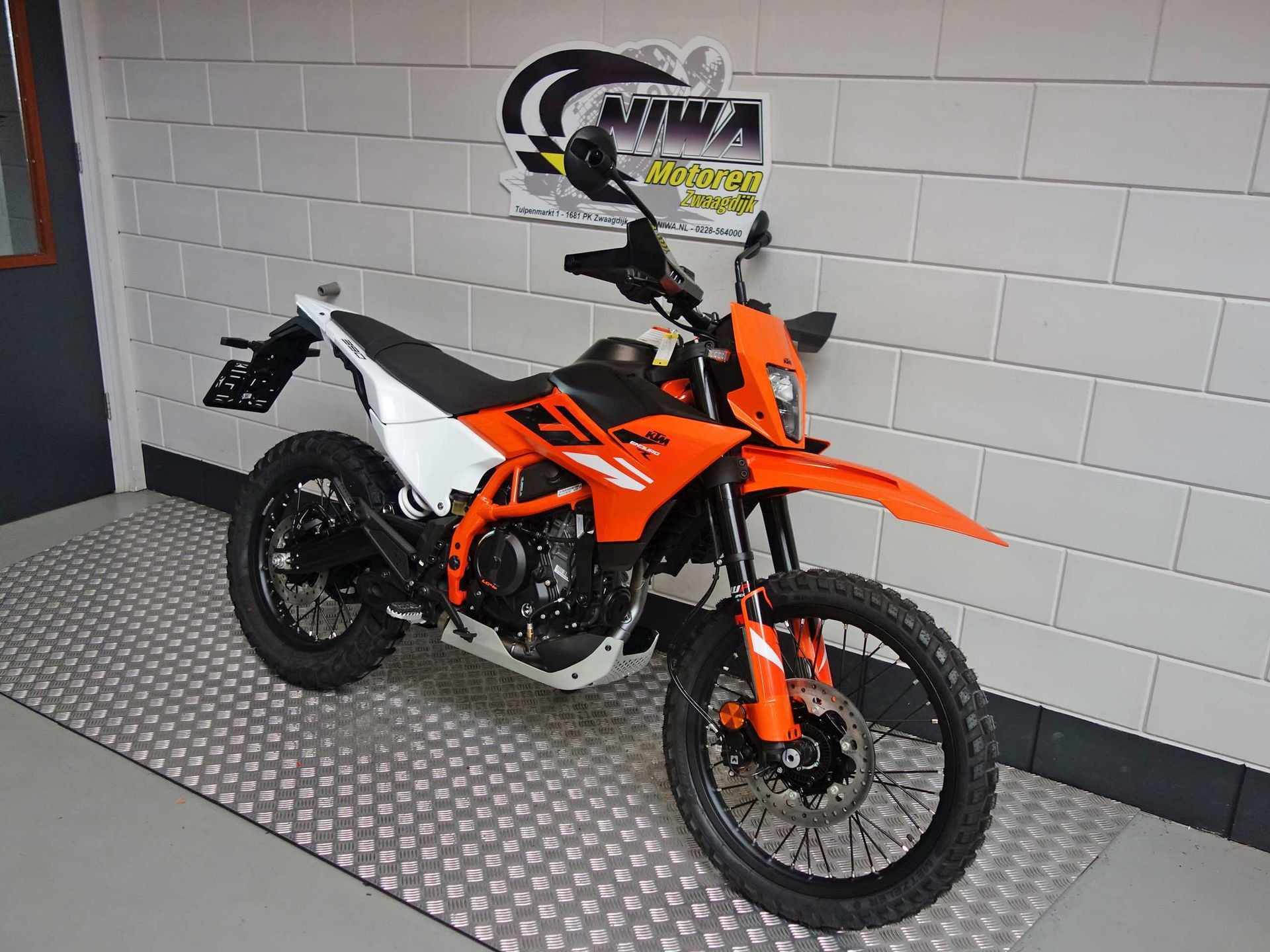 56632285-2 Nieuwe KTM 390 enduro met 390cc motor uit 2026 bij NIWA Motoren