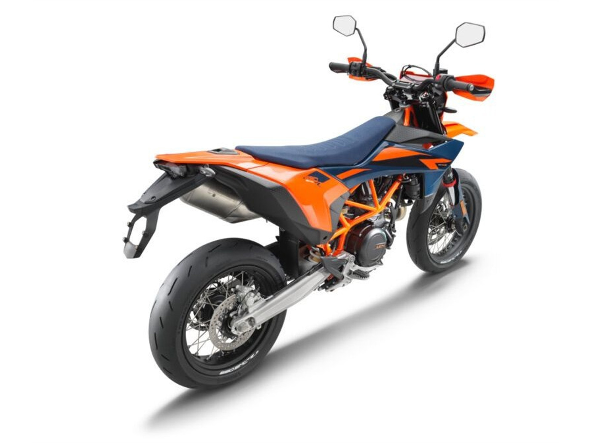 56632343-8 Nieuwe KTM 690 supermotard met 692cc motor uit 2026 bij NIWA Motoren