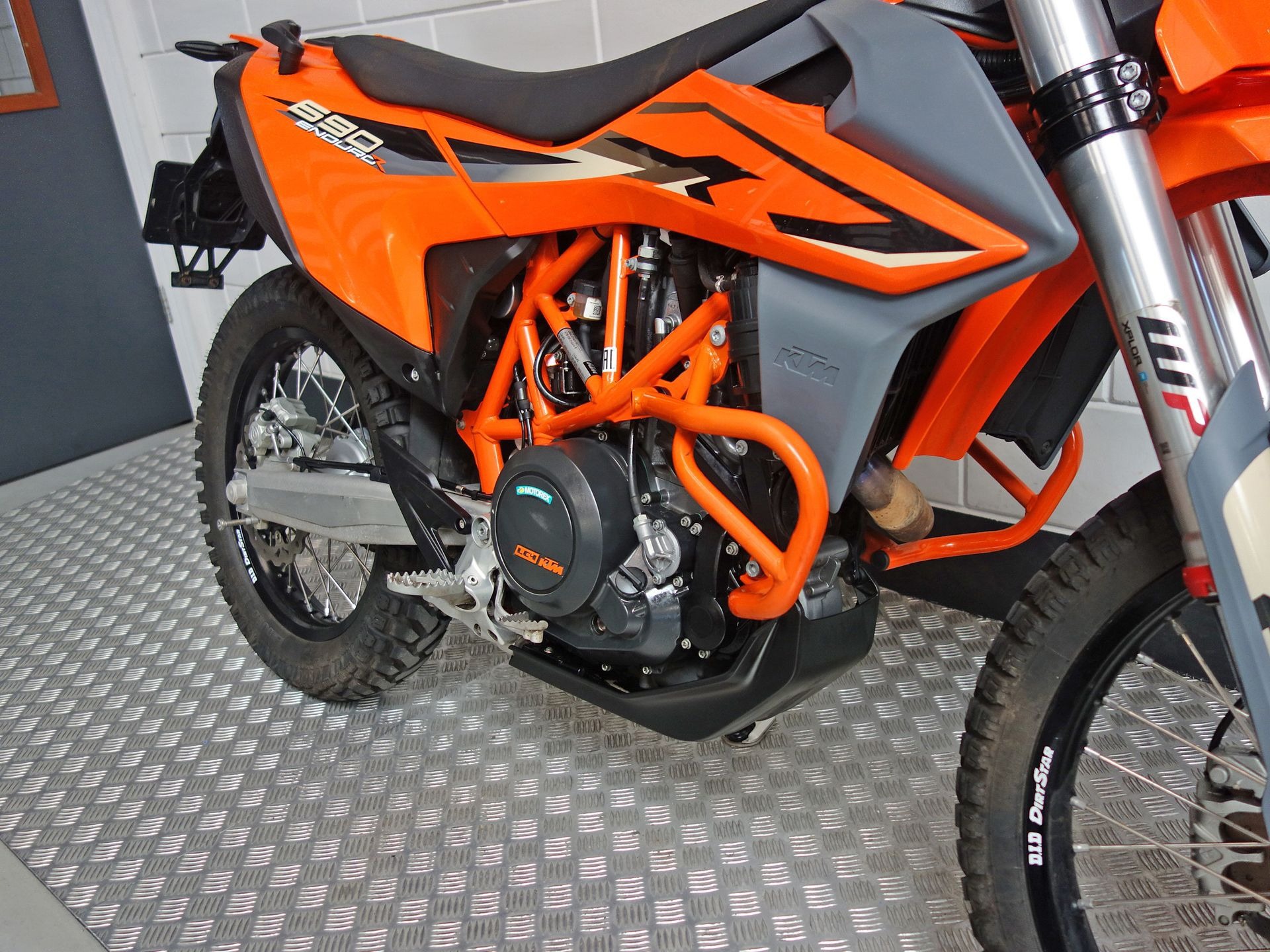 56632345-5 Gebruikte KTM 690 enduro met 693cc motor uit 2023 bij NIWA Motoren