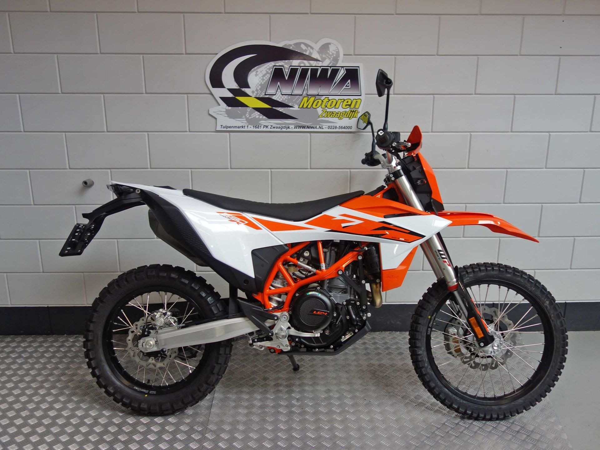 56632351-1 Nieuwe KTM 690 enduro met 690cc motor uit 2026 bij NIWA Motoren