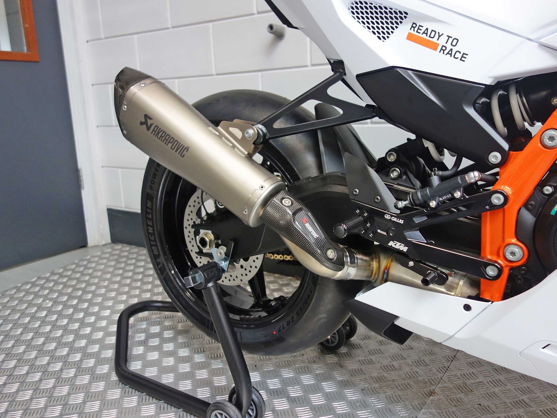 56632514-4 Nieuwe KTM 990 supersport met 947cc motor uit 2026 bij NIWA Motoren