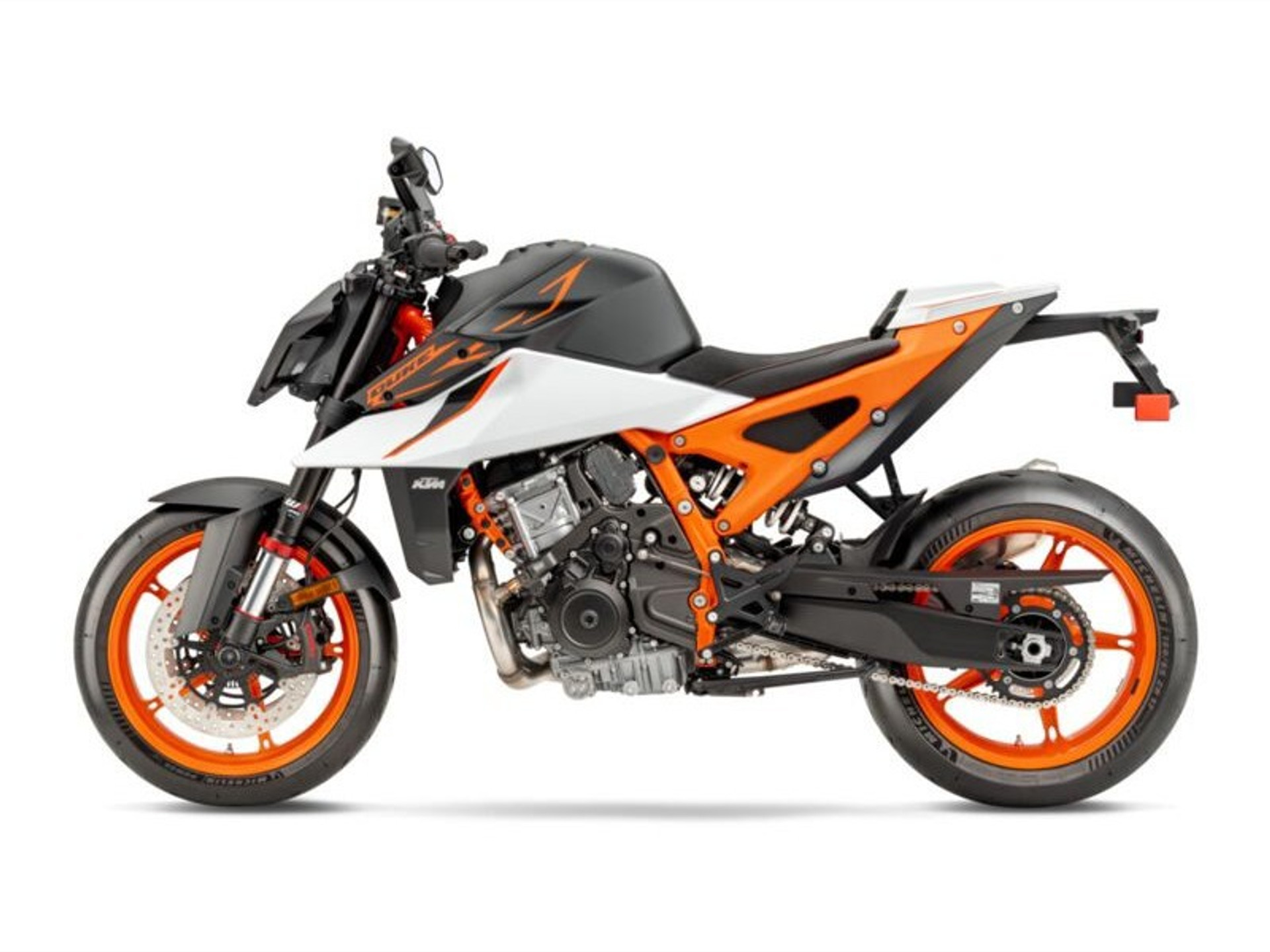 56632544-9 Gebruikte KTM 990 naked bike met 990cc motor uit 2026 bij NIWA Motoren