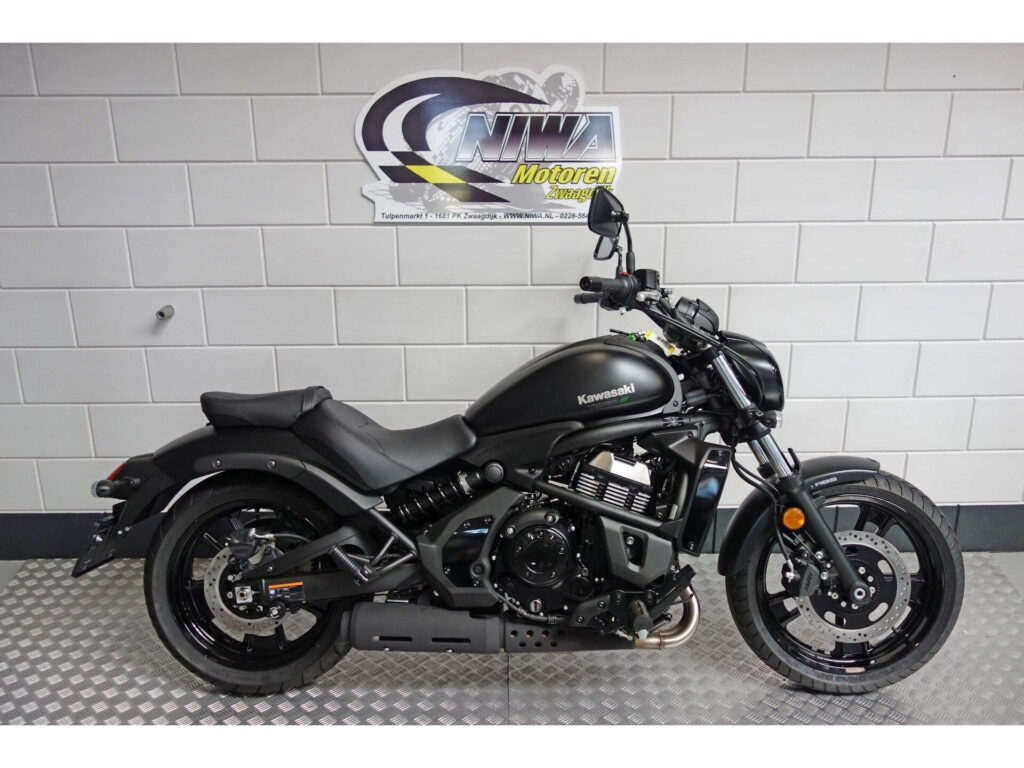 Nieuwe Kawasaki Vulcan chopper met 649cc motor uit 2026 bij NIWA Motoren