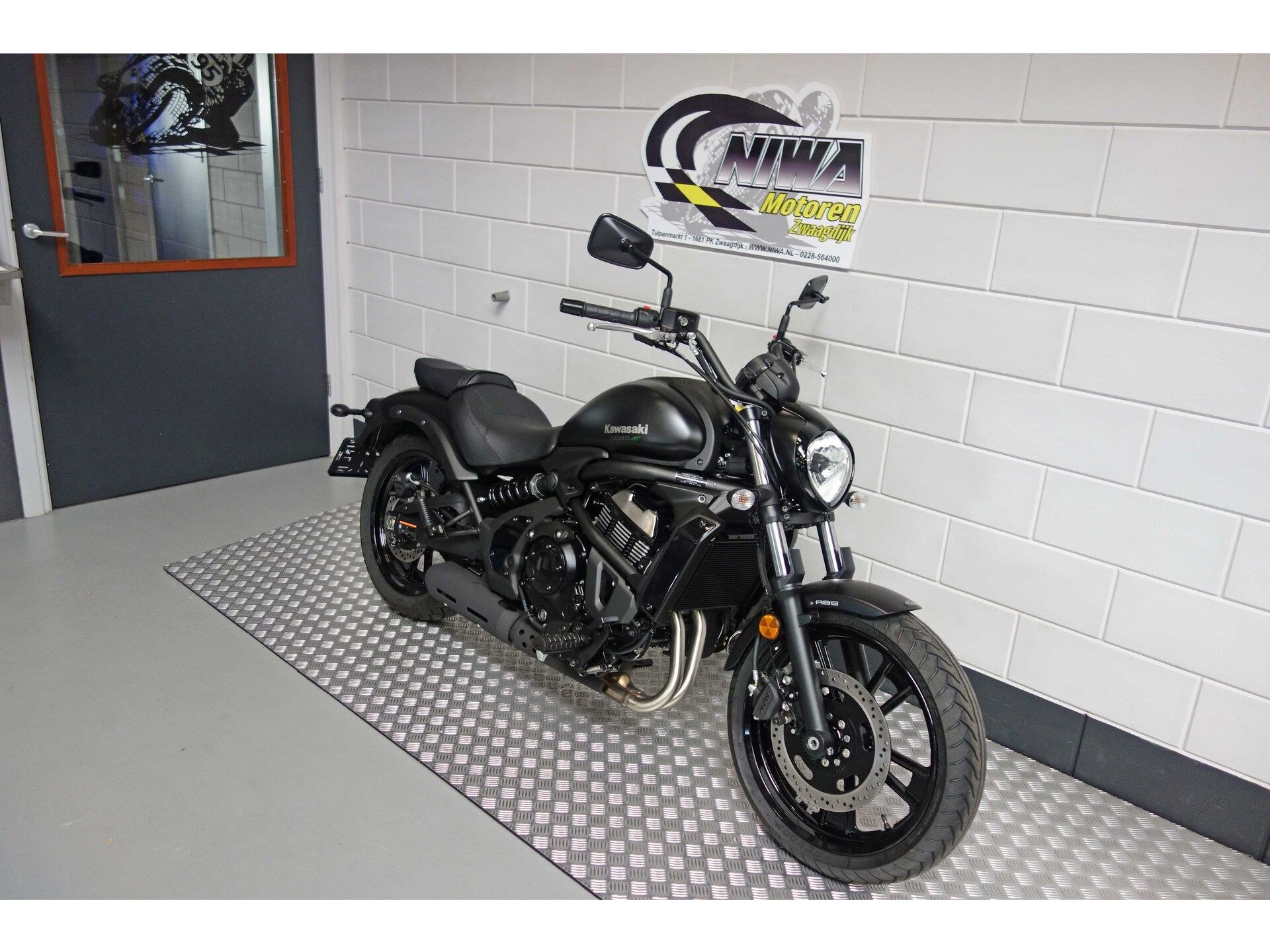56632740-2 Nieuwe Kawasaki Vulcan chopper met 649cc motor uit 2026 bij NIWA Motoren