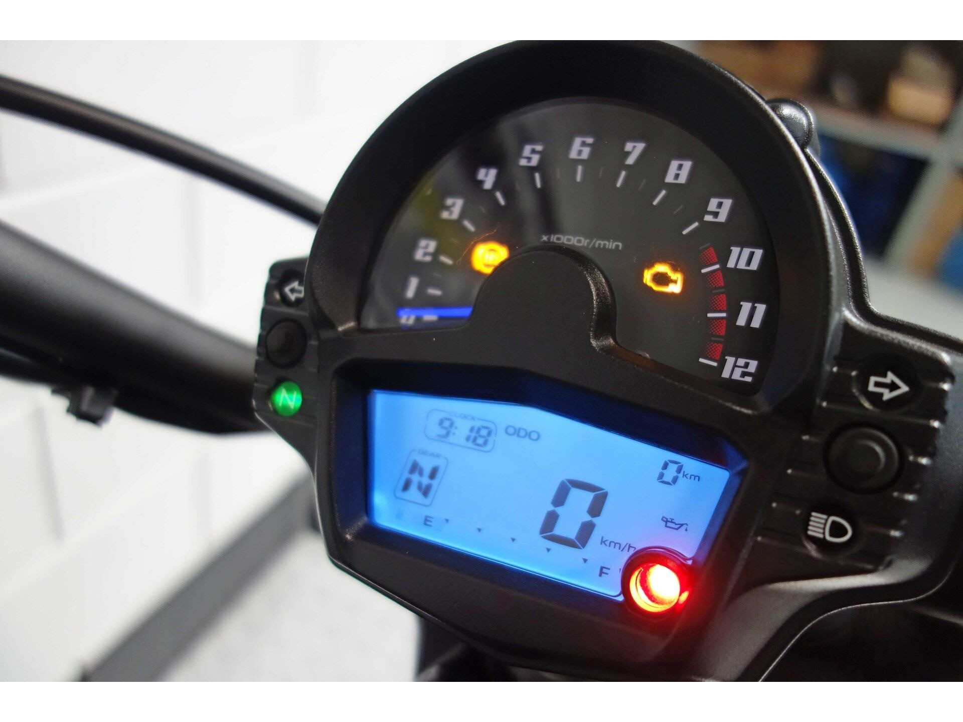 56632740-5 Nieuwe Kawasaki Vulcan chopper met 649cc motor uit 2026 bij NIWA Motoren