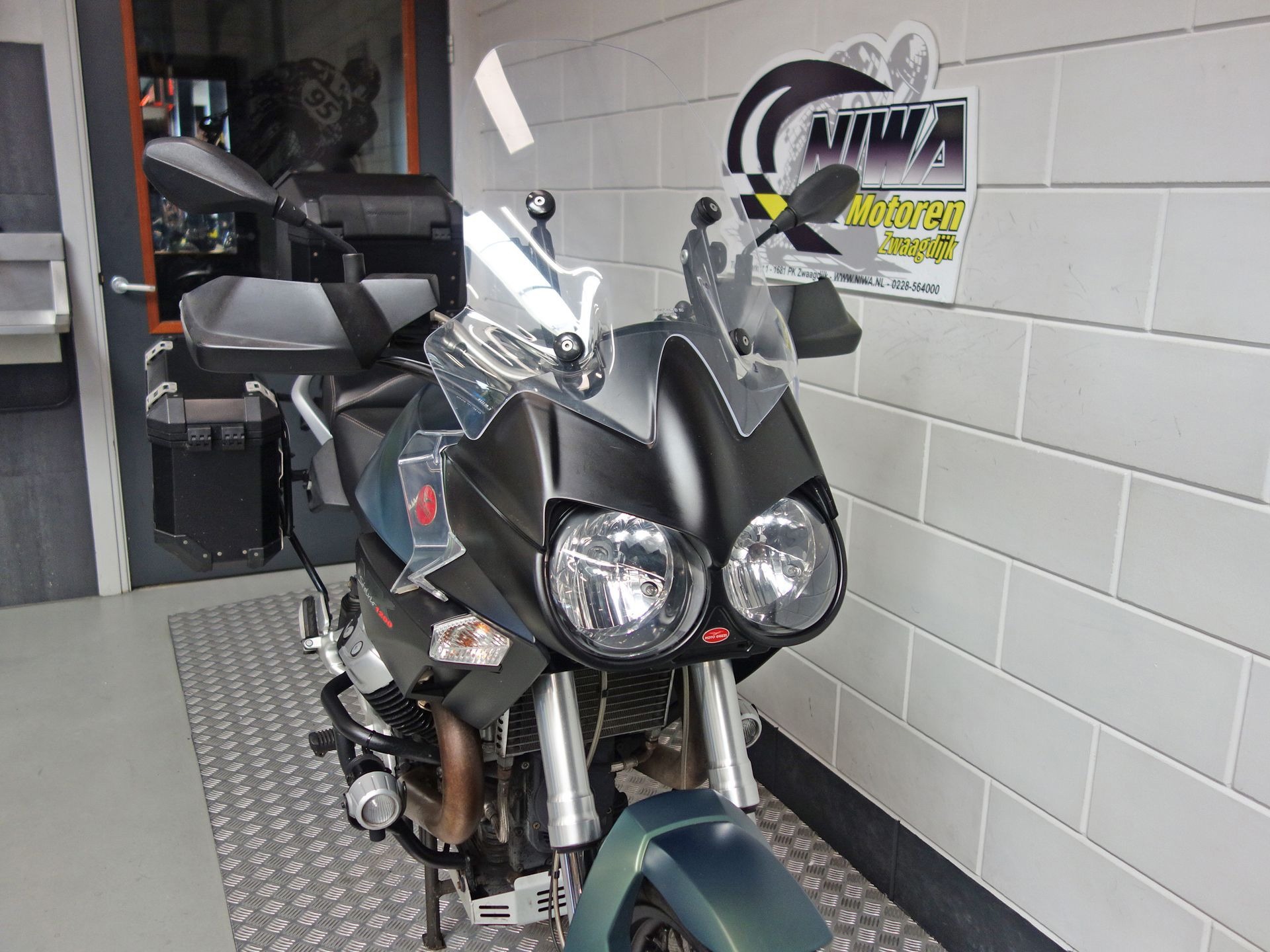 56632747-4 Gebruikte Moto Guzzi Stelvio all-road met 1151cc motor uit 2013 bij NIWA Motoren