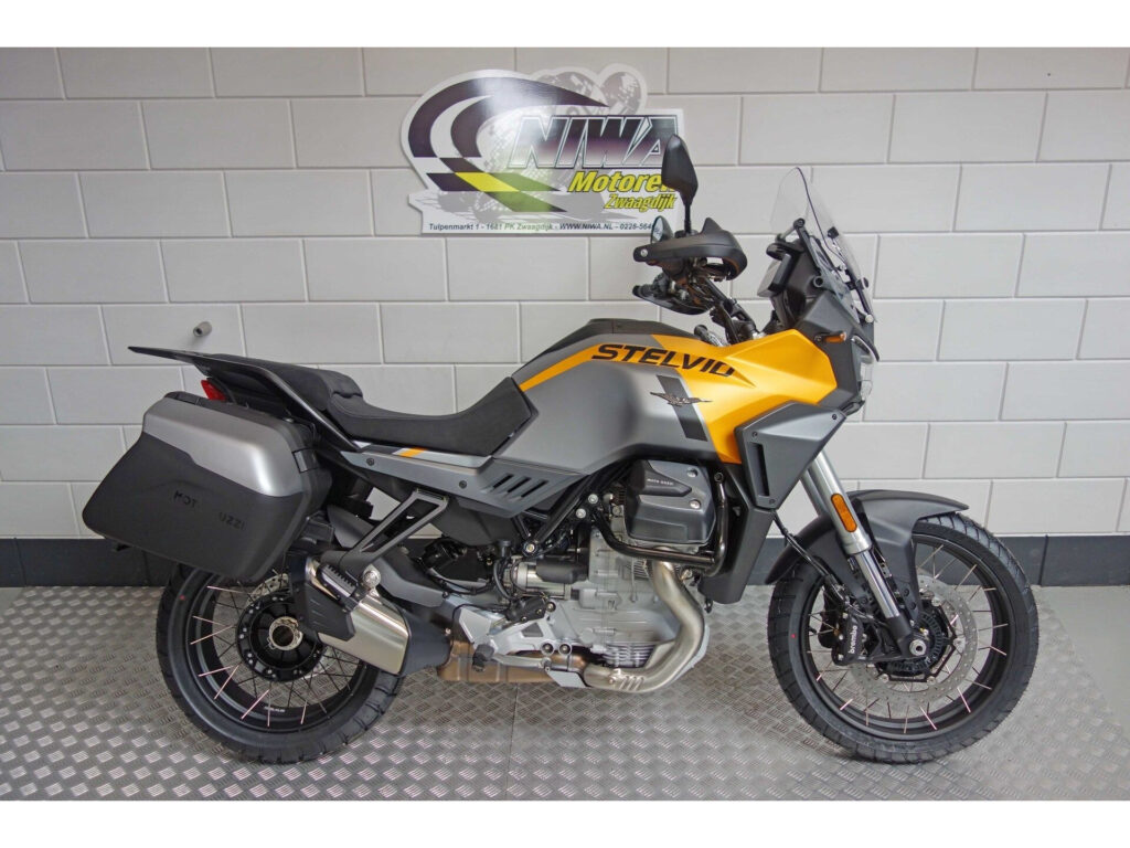 Nieuwe Moto Guzzi Stelvio tour met 1151cc motor uit 2026 bij NIWA Motoren