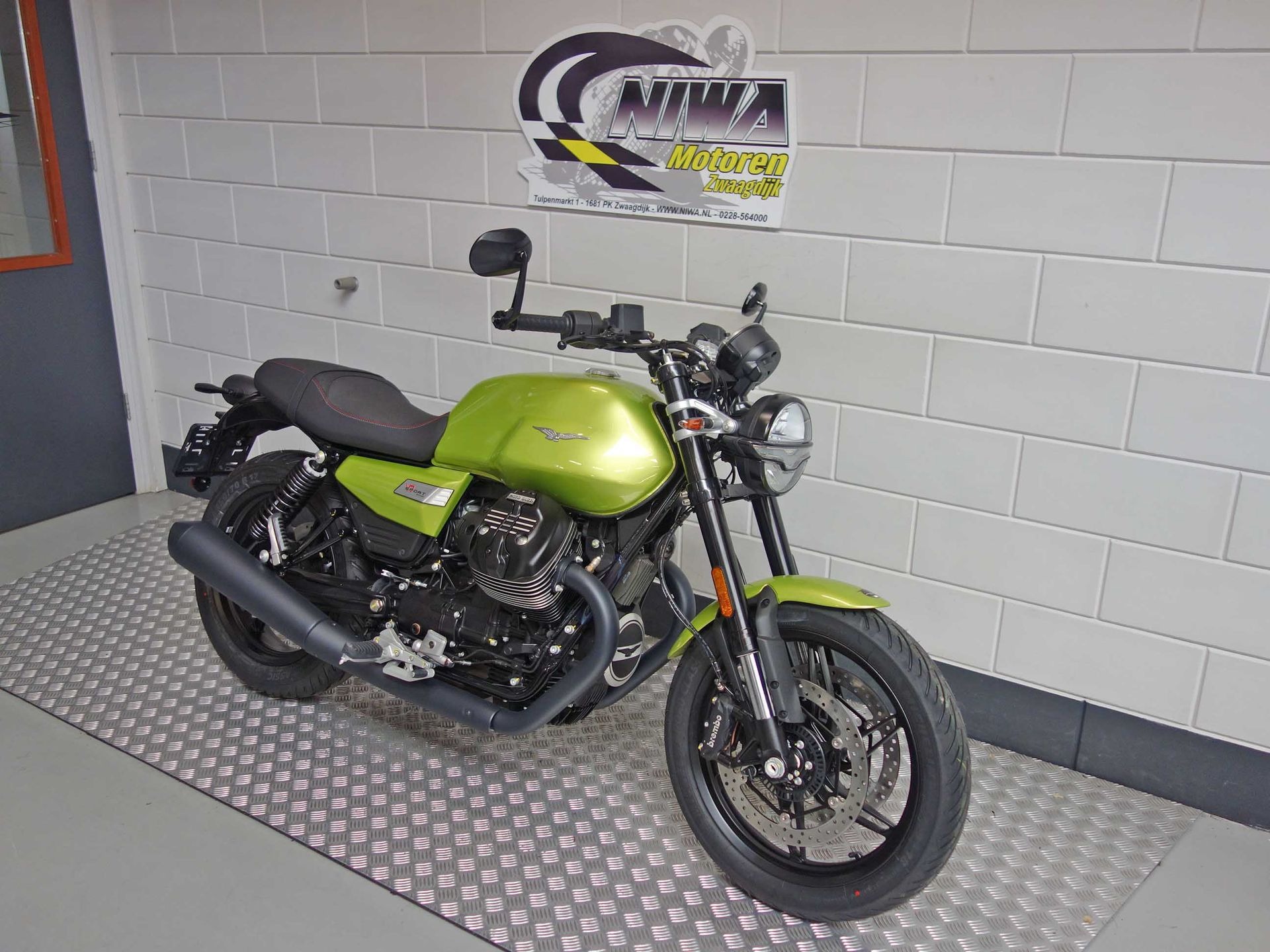56632793-2 Gebruikte Moto Guzzi V7 sport met 853cc motor uit 2026 bij NIWA Motoren
