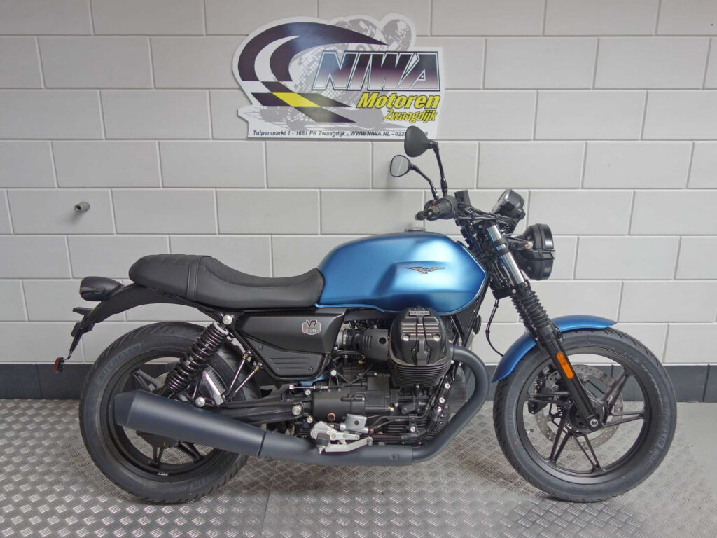 Nieuwe Moto Guzzi V7 sport met 853cc motor uit 2026 bij NIWA Motoren