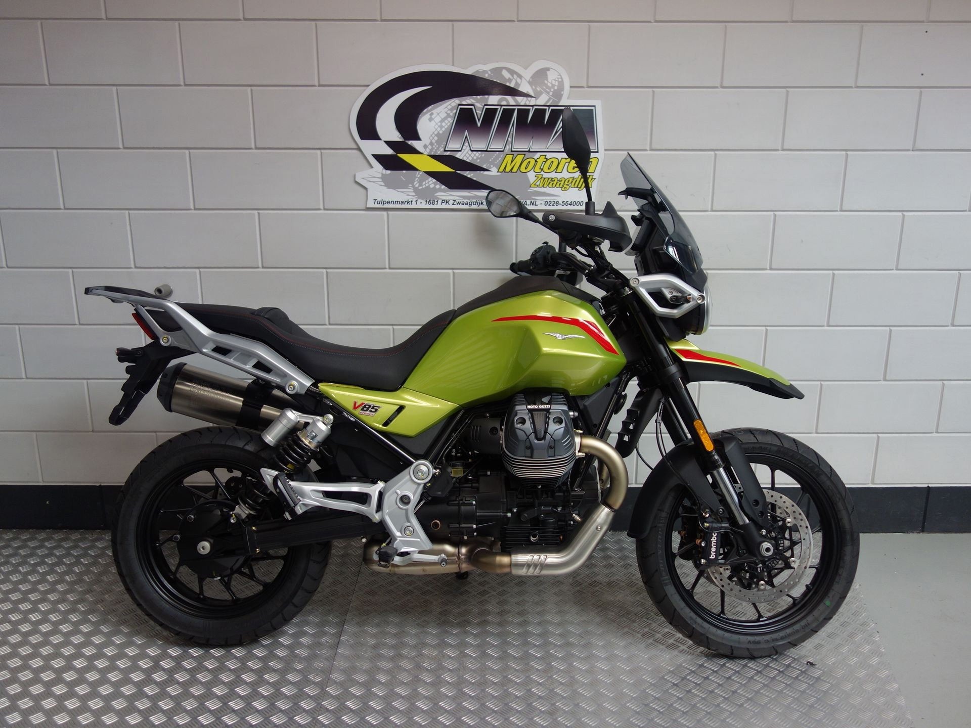 56632862-1 Nieuwe Moto Guzzi V85 tour met 853cc motor uit 2026 bij NIWA Motoren