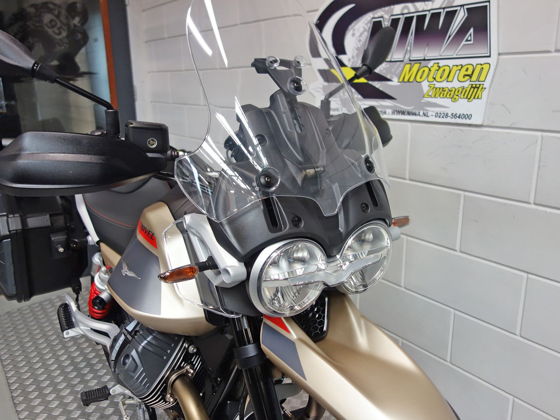 56632904-4 Gebruikte Moto Guzzi V85 all-road met 853cc motor uit 2026 bij NIWA Motoren