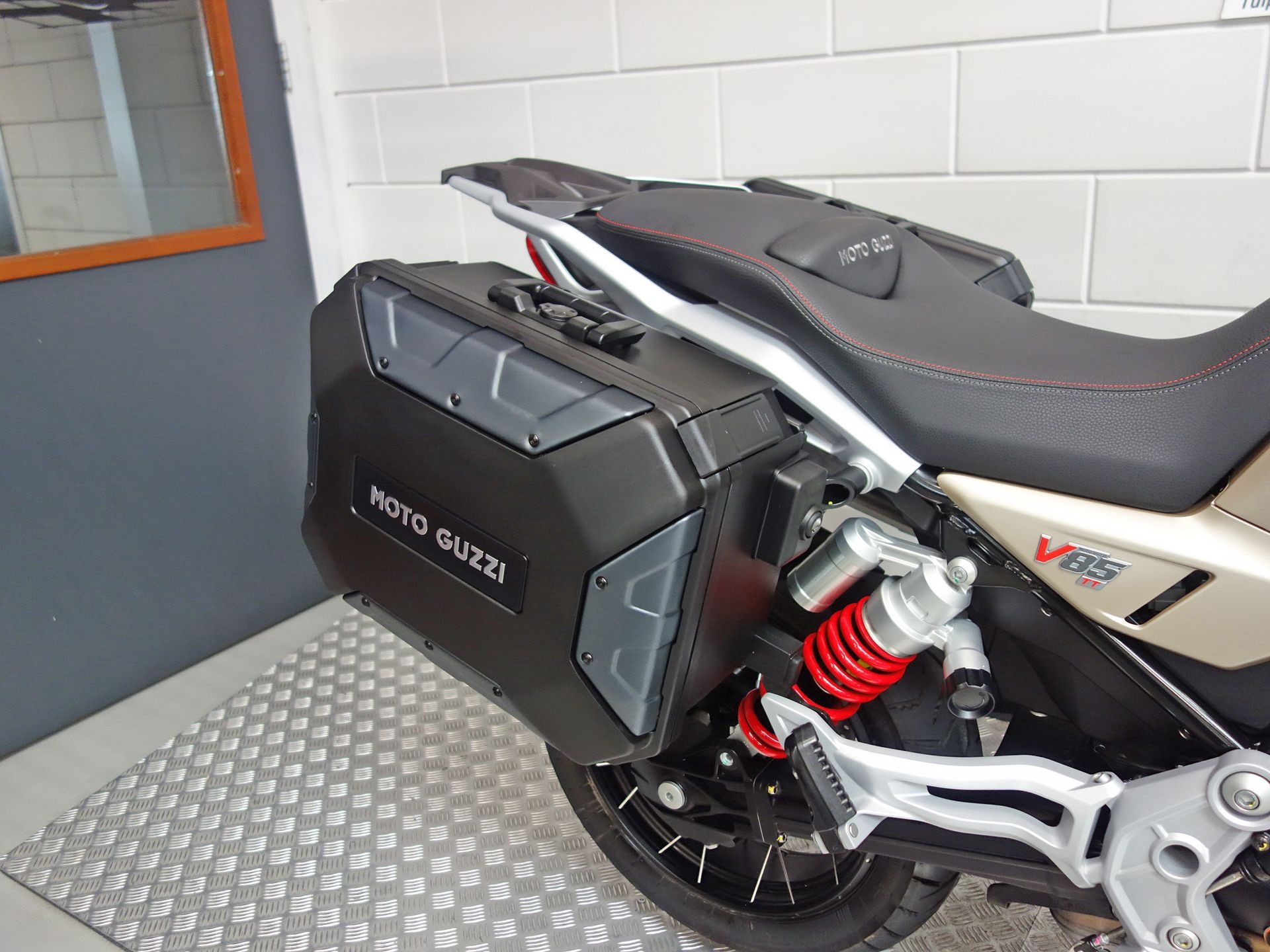 56632904-5 Gebruikte Moto Guzzi V85 all-road met 853cc motor uit 2026 bij NIWA Motoren