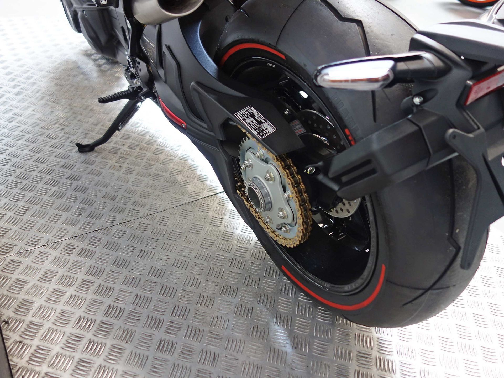 56632909-16 Nieuwe MV Agusta Rush naked bike met 998cc motor uit 2026 bij NIWA Motoren