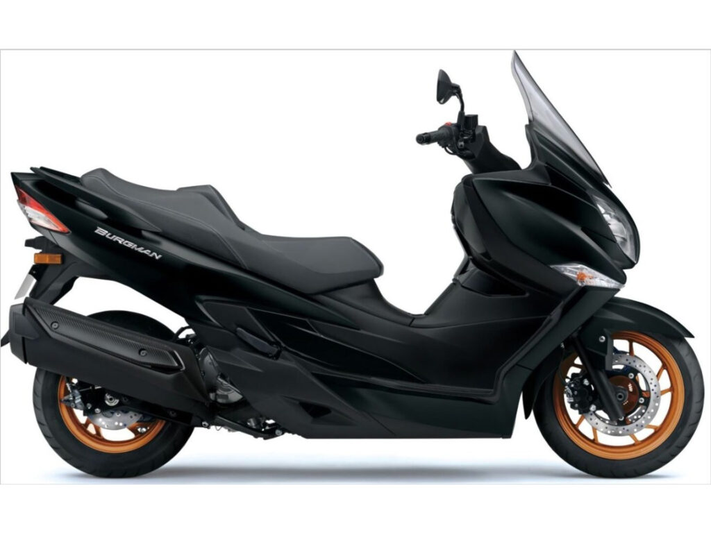Nieuwe Suzuki Burgman motorscooter met 400cc motor uit 2026 bij NIWA Motoren