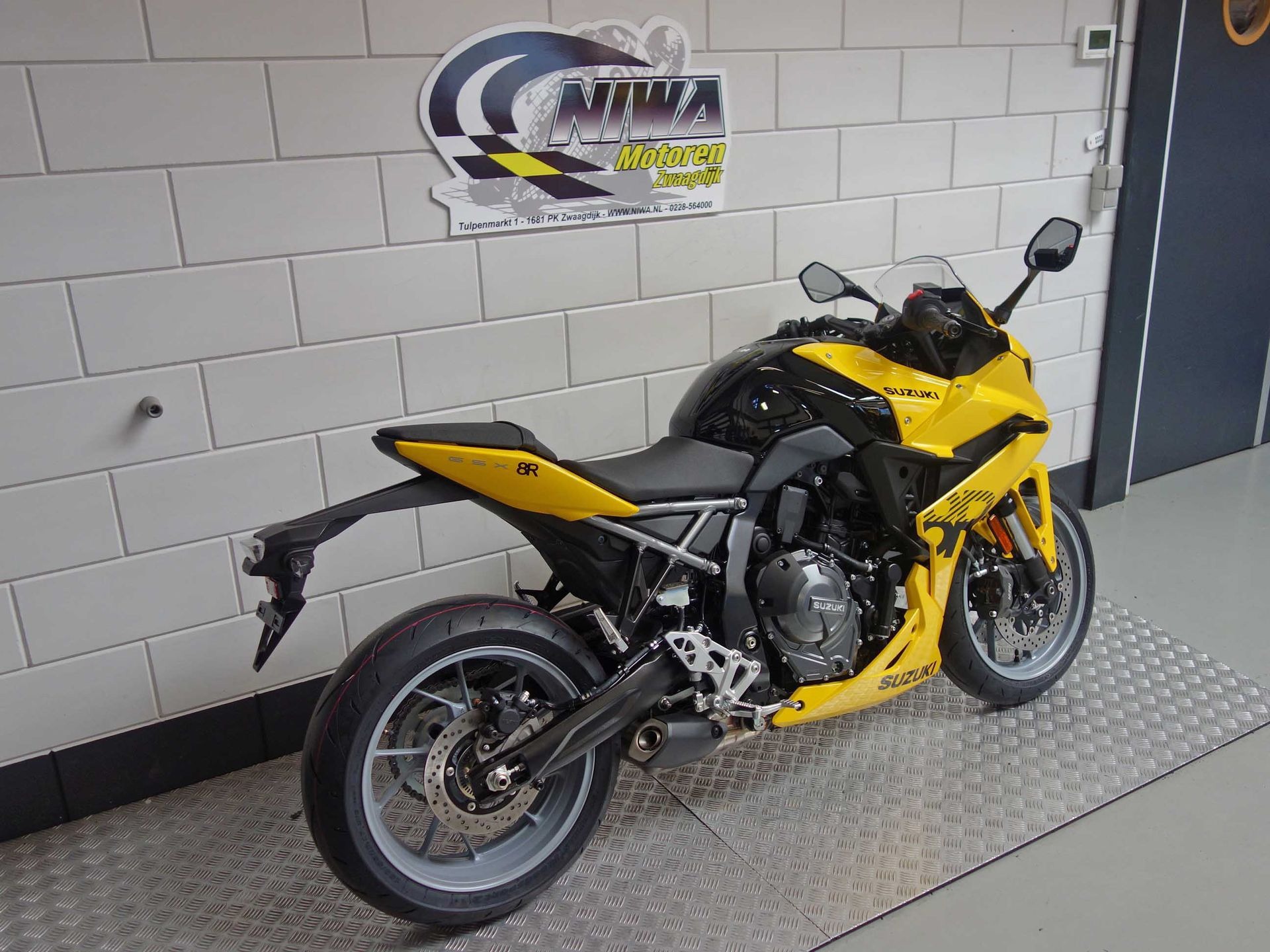56632939-2 Nieuwe Suzuki GSX supersport met 776cc motor uit 2026 bij NIWA Motoren