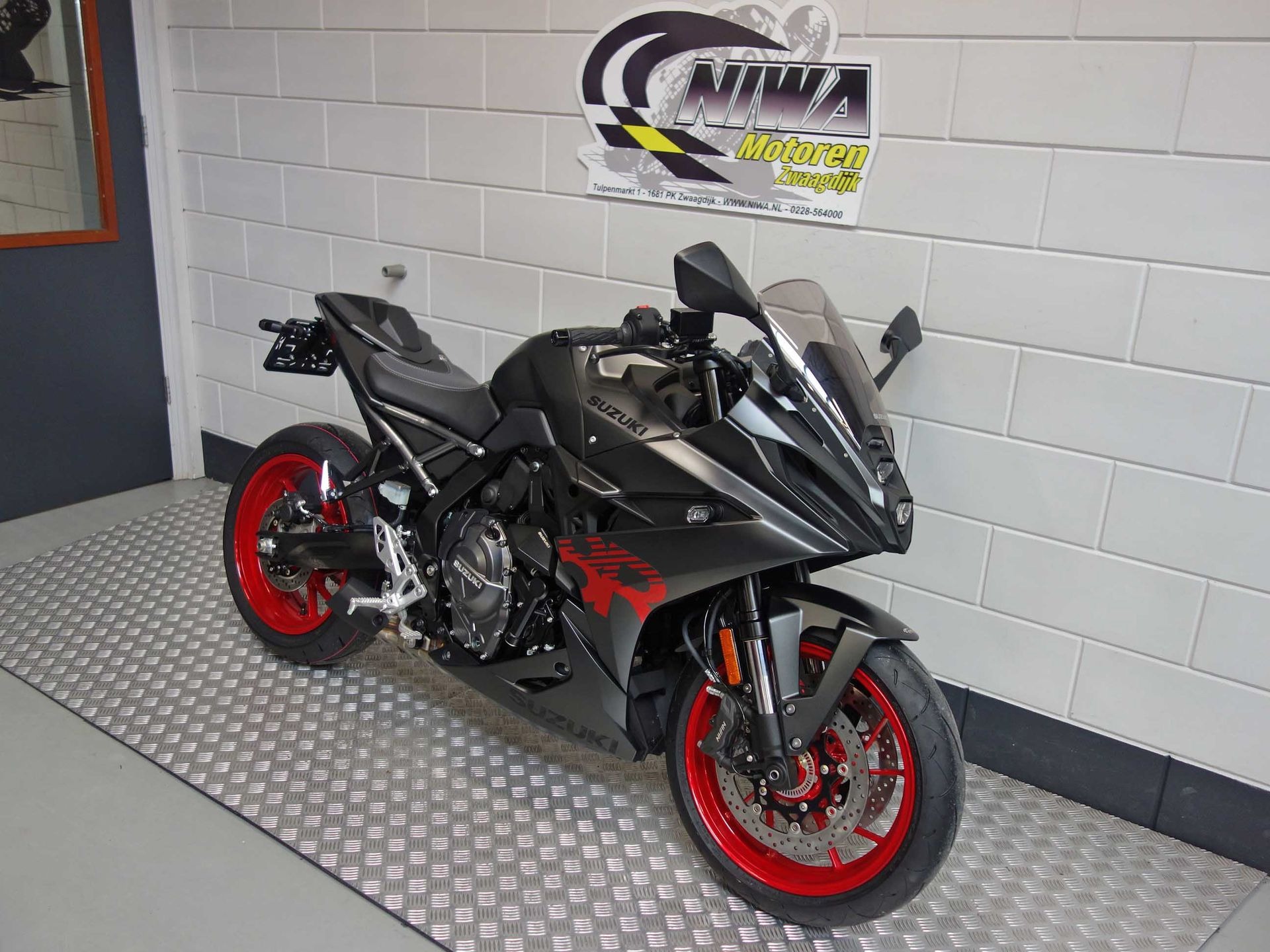 56632950-3 Nieuwe Suzuki GSX supersport met 776cc motor uit 2026 bij NIWA Motoren