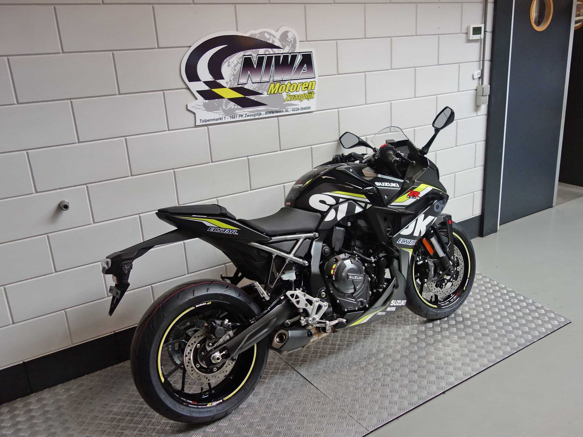 56632952-3 Nieuwe Suzuki GSX supersport met 776cc motor uit 2026 bij NIWA Motoren