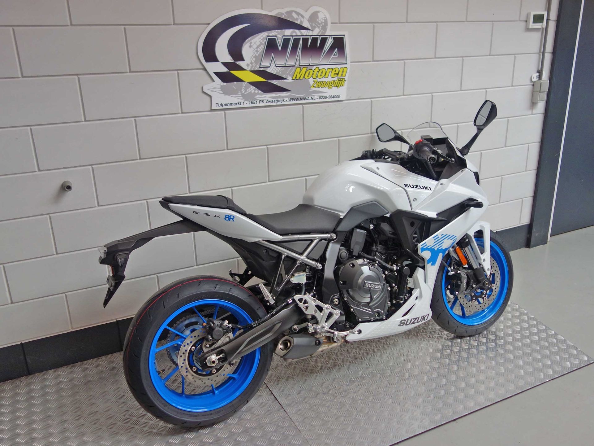 56632984-2 Nieuwe Suzuki GSX supersport met 776cc motor uit 2026 bij NIWA Motoren