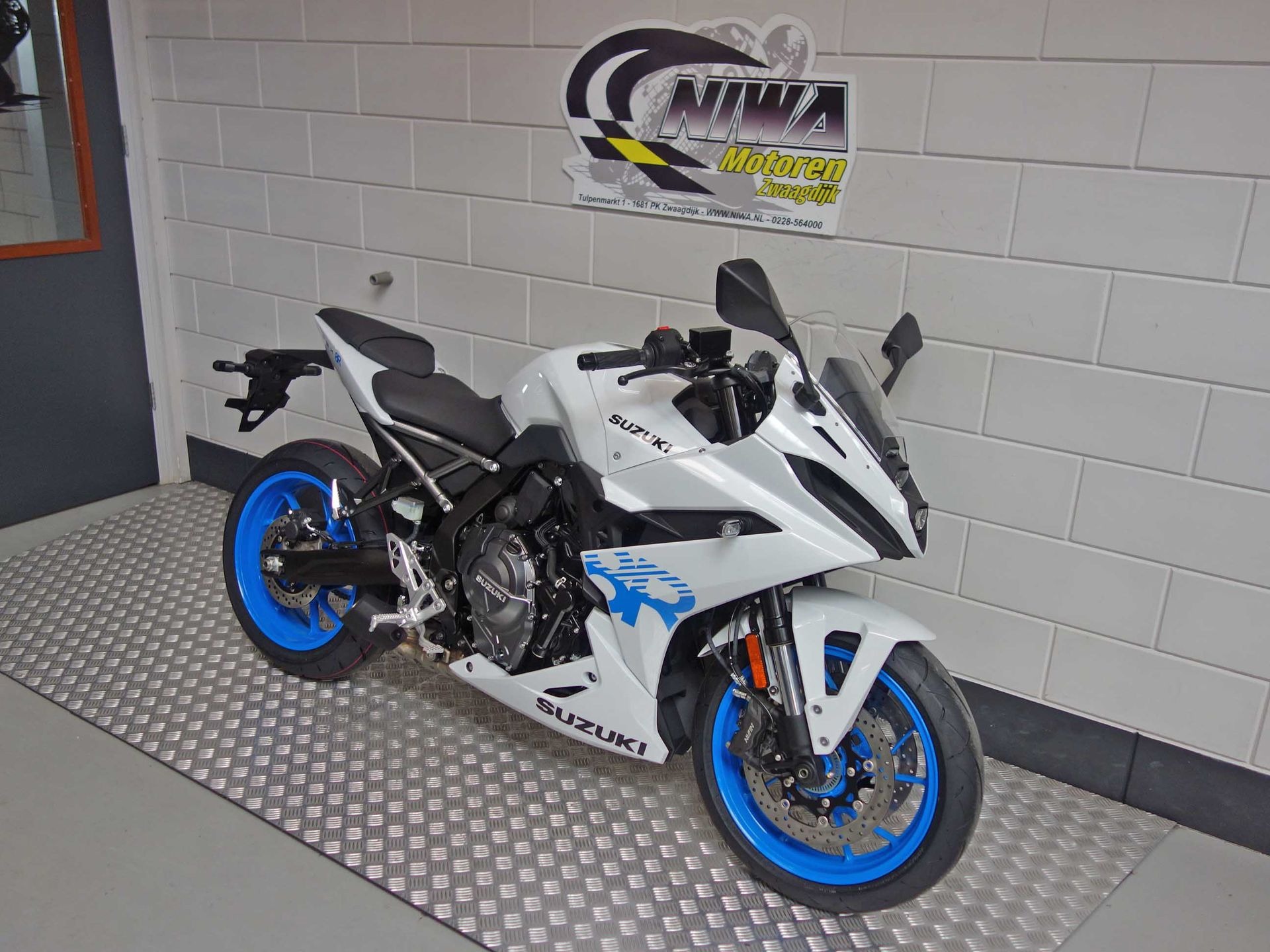 56632984-3 Nieuwe Suzuki GSX supersport met 776cc motor uit 2026 bij NIWA Motoren