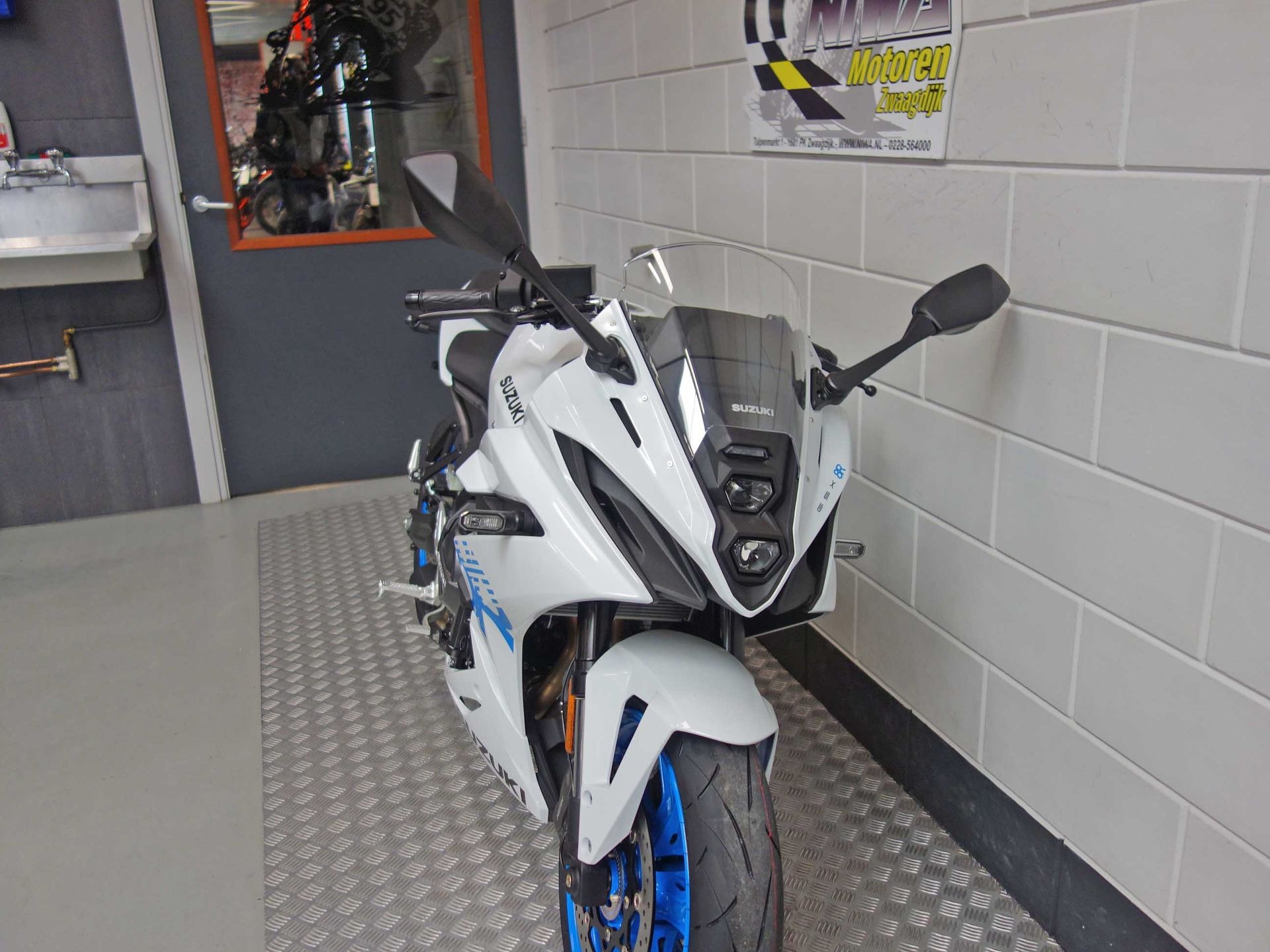 56632984-4 Nieuwe Suzuki GSX supersport met 776cc motor uit 2026 bij NIWA Motoren