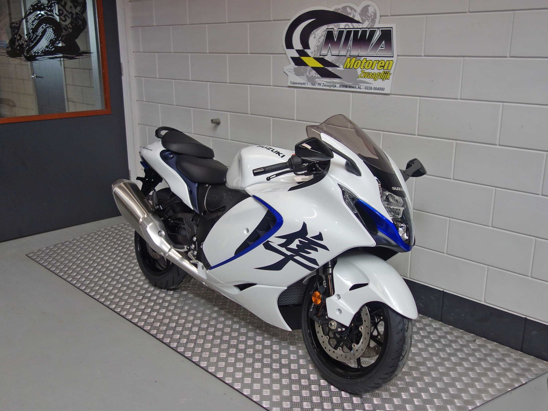 56633030-3 Nieuwe Suzuki GSX overig met 1340cc motor uit 2026 bij NIWA Motoren