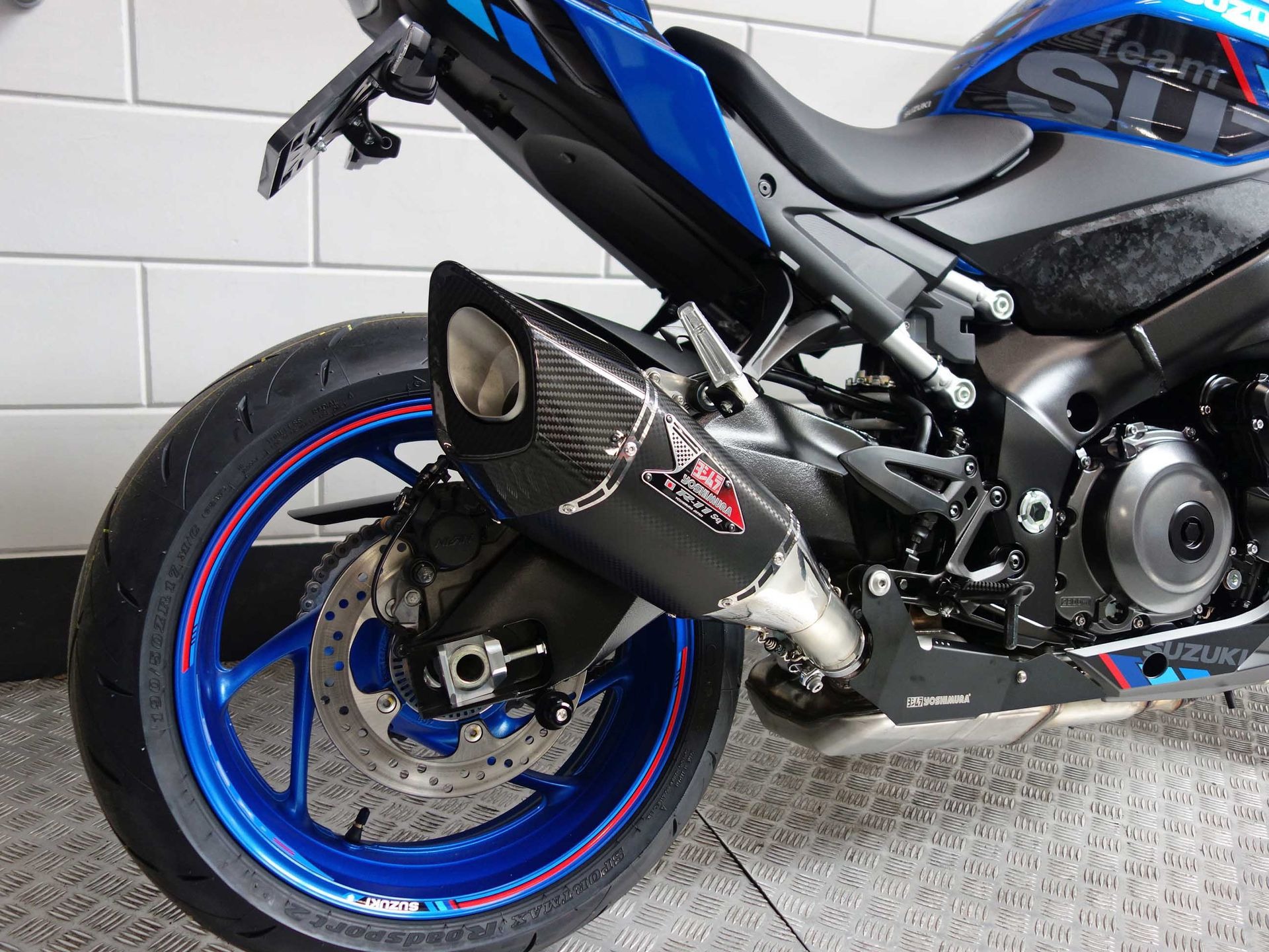 56633116-4 Nieuwe Suzuki GSX naked bike met 999cc motor uit 2026 bij NIWA Motoren