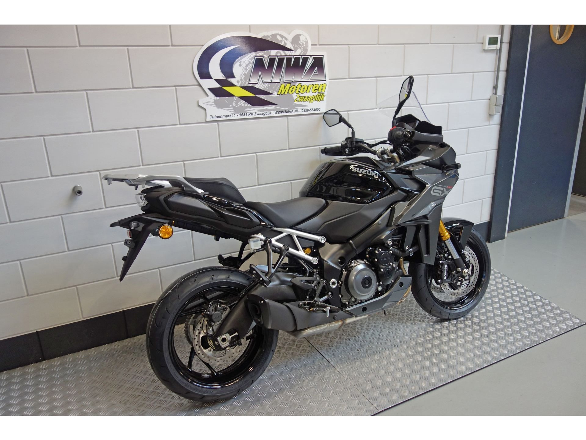 56633219-3 Nieuwe Suzuki GSX tour met 999cc motor uit 2025 bij NIWA Motoren