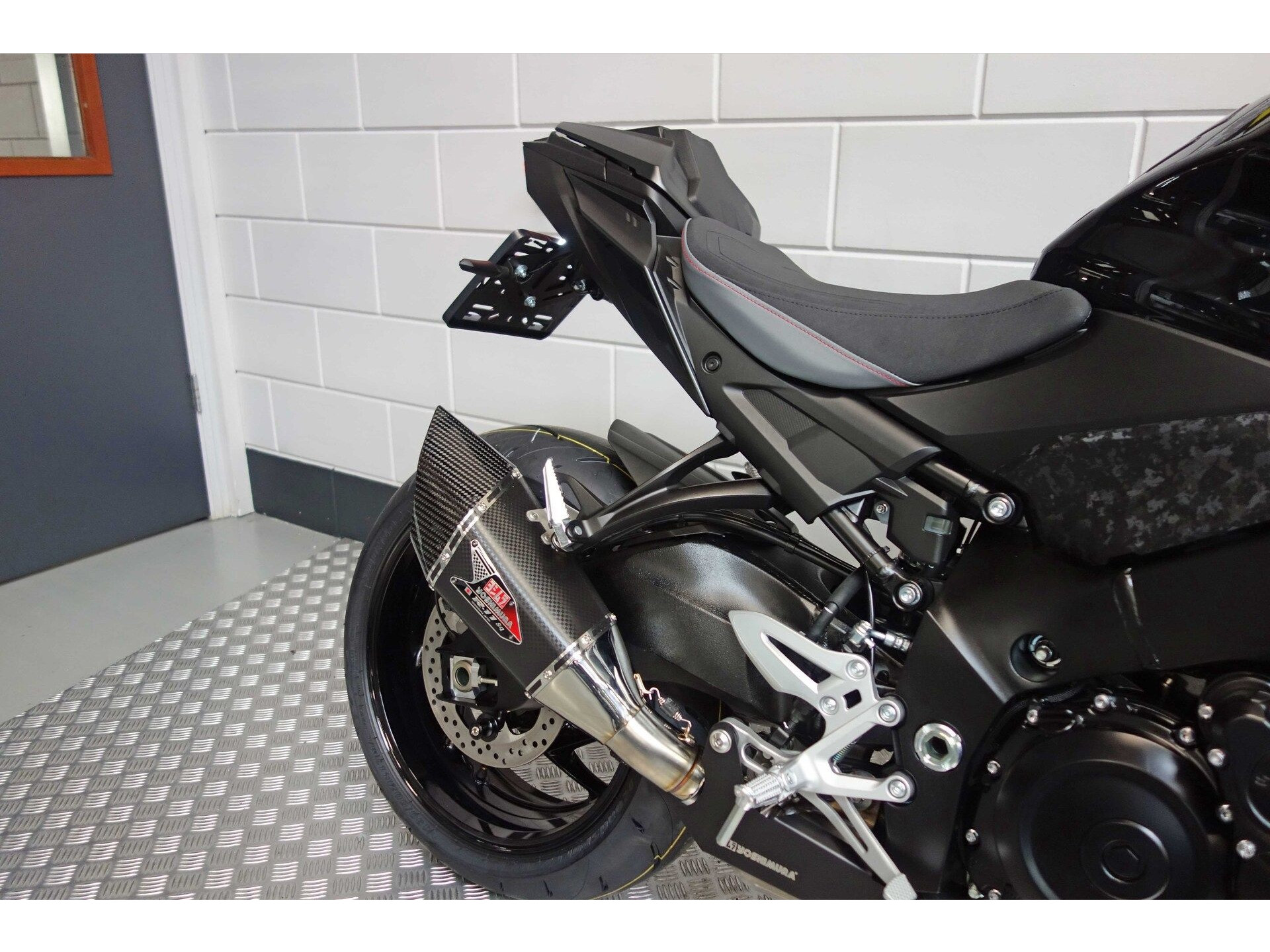56633285-5 Nieuwe Suzuki GSX naked bike met 999cc motor uit 2026 bij NIWA Motoren