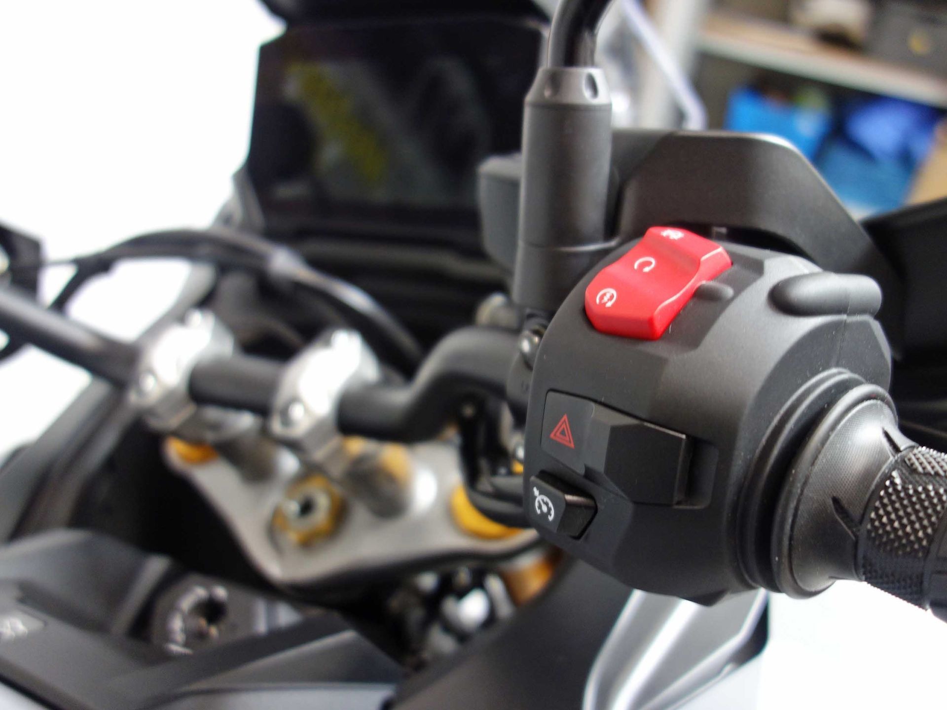 56633290-6 Nieuwe Suzuki GSX tour met 999cc motor uit 2026 bij NIWA Motoren