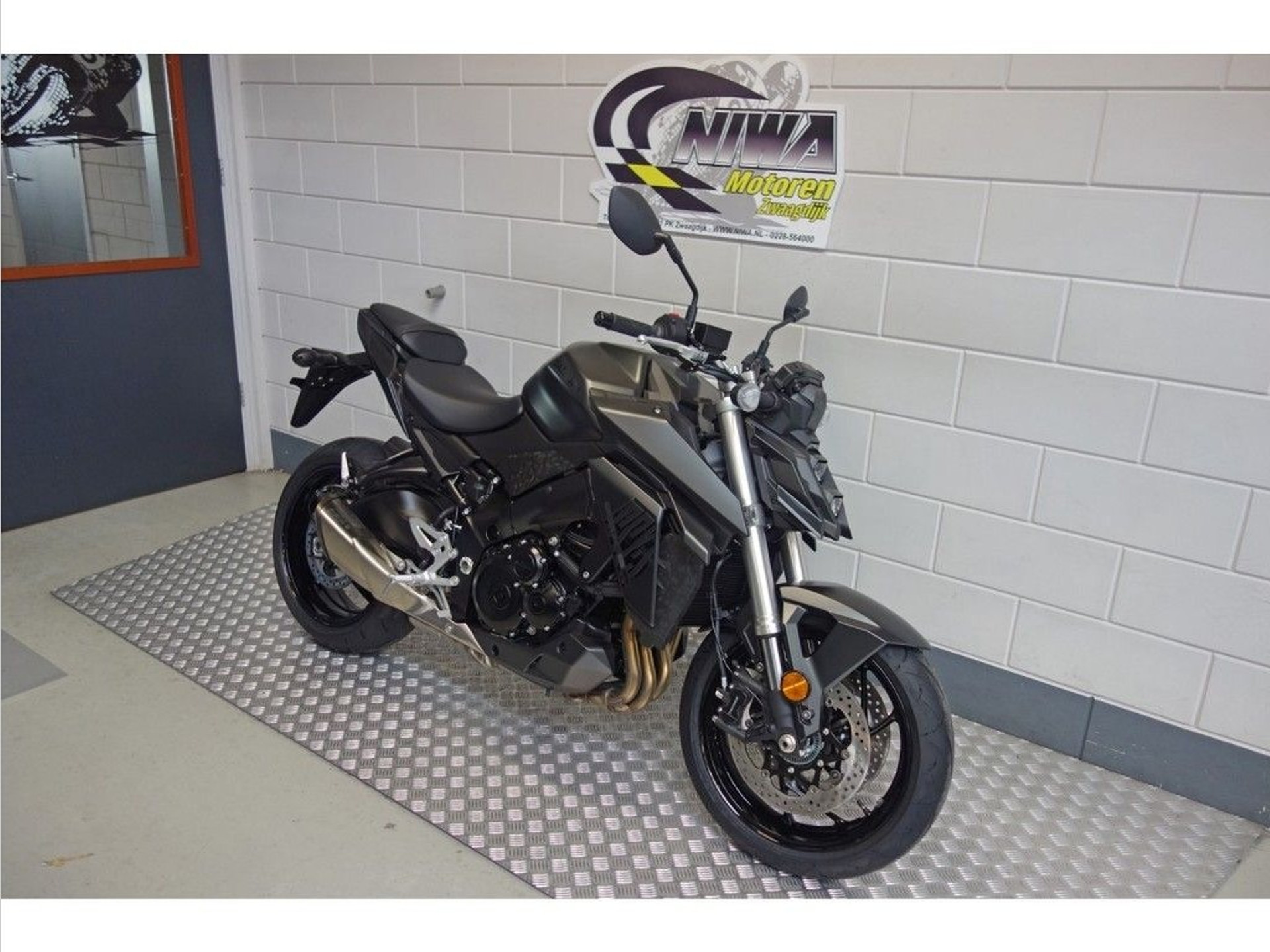 56633298-3 Nieuwe Suzuki GSX naked bike met 999cc motor uit 2026 bij NIWA Motoren