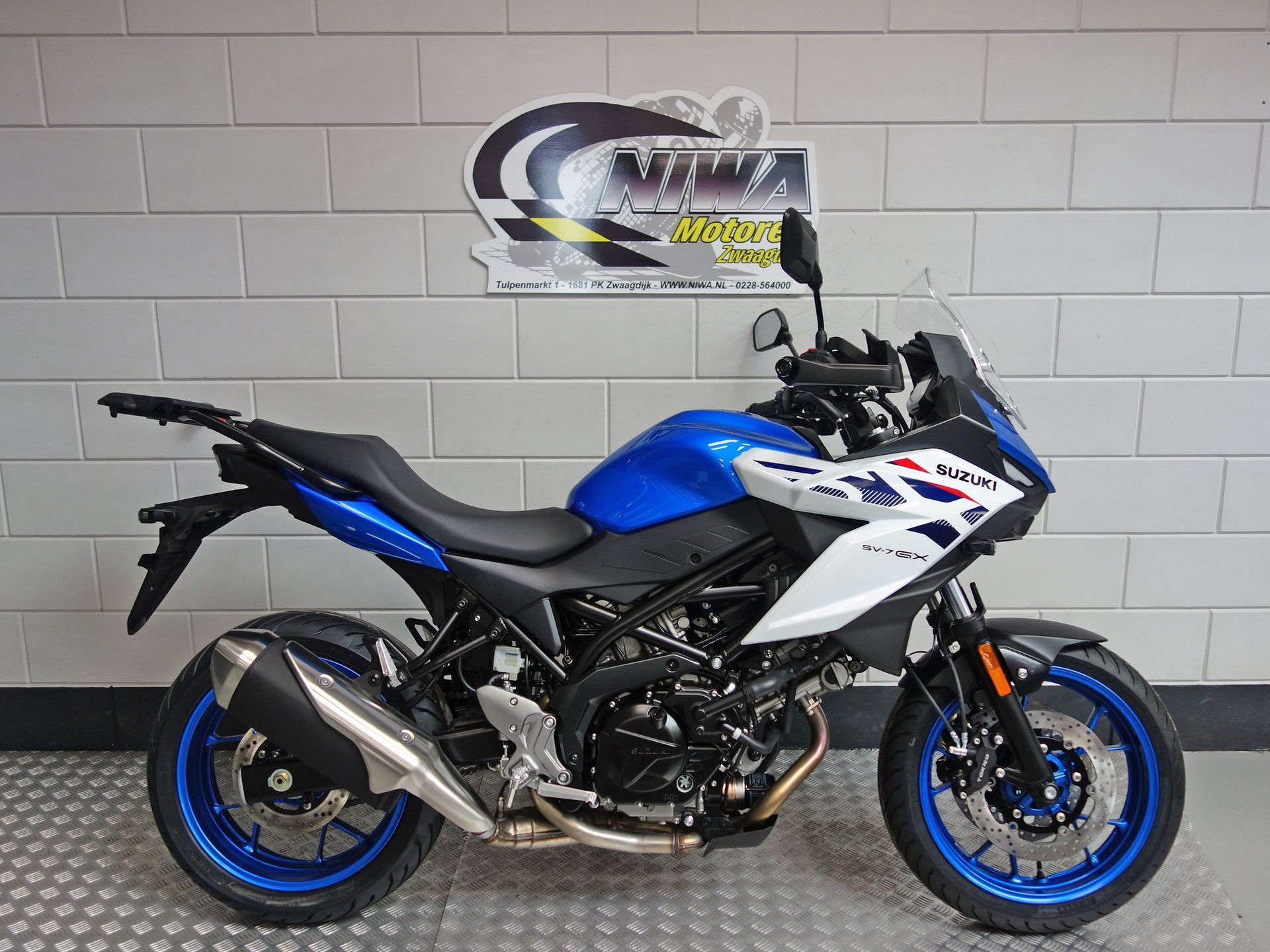 56633317-1 Nieuwe Suzuki tour met 645cc motor uit 2026 bij NIWA Motoren