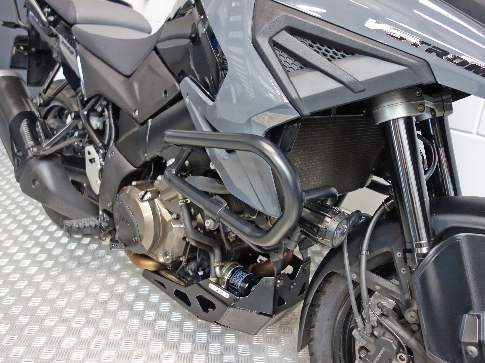 56633332-5 Gebruikte Suzuki V-Strom all-road met 1037cc motor uit 2021 bij NIWA Motoren