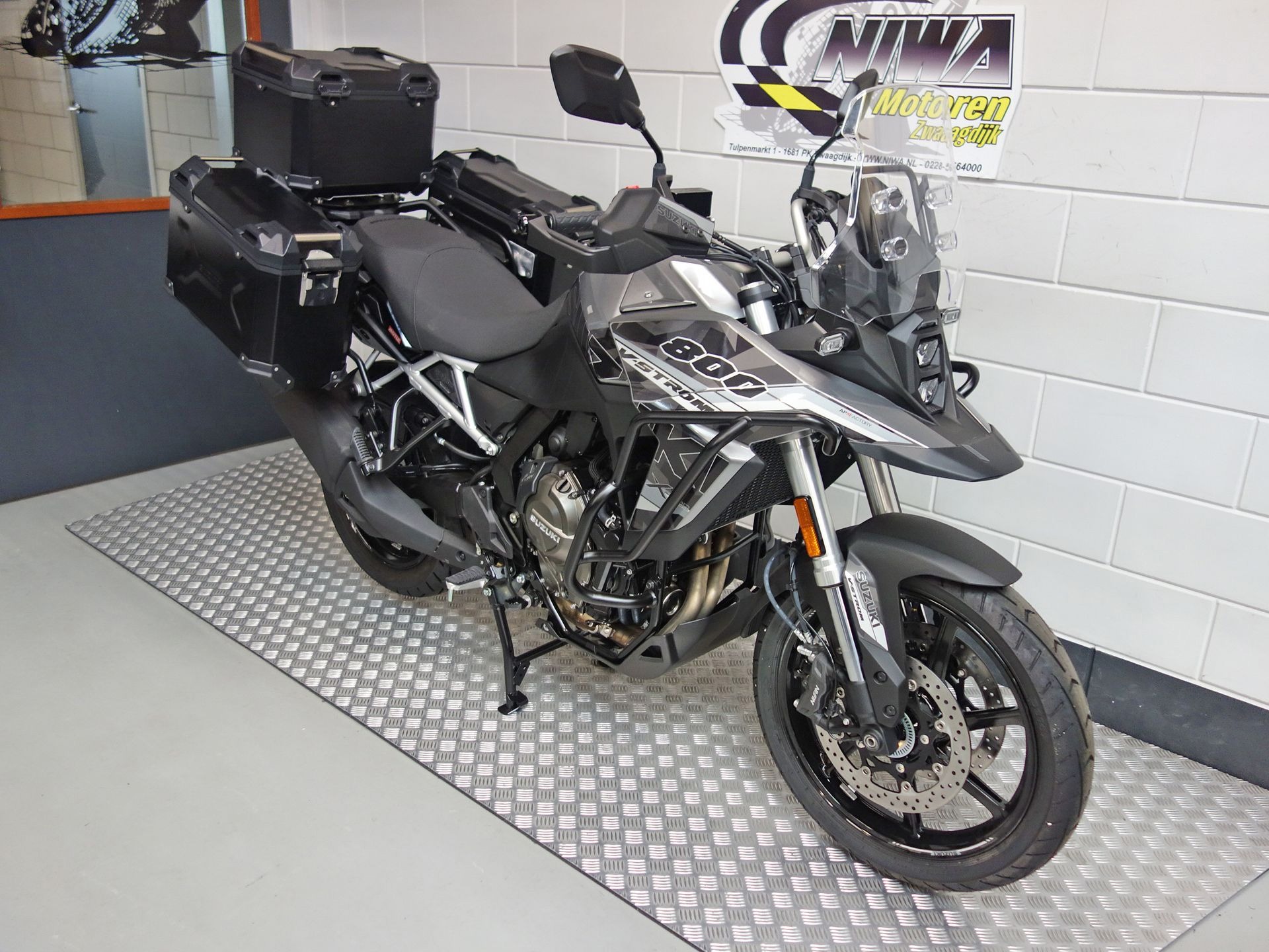 56633358-2 Nieuwe Suzuki V-Strom all-road met 776cc motor uit 2026 bij NIWA Motoren